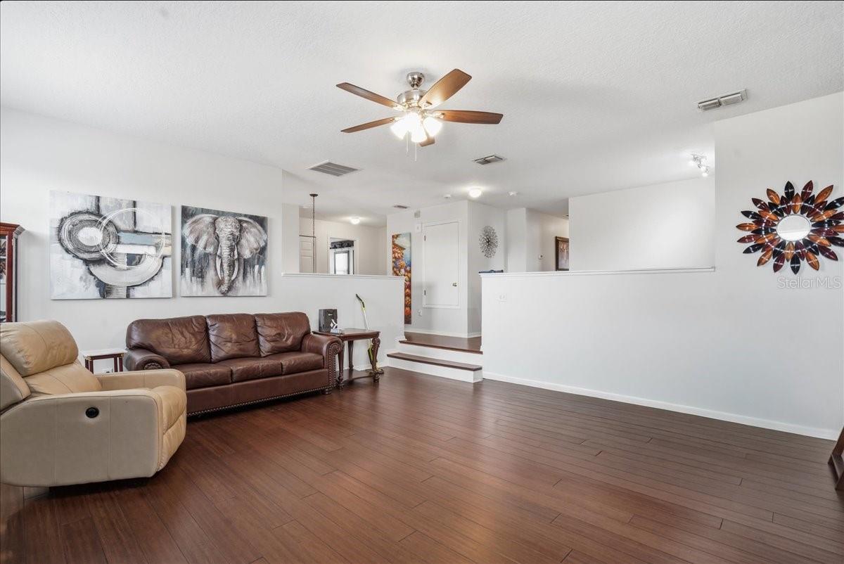 Image 21 of 47 For 7860 Atwood Drive