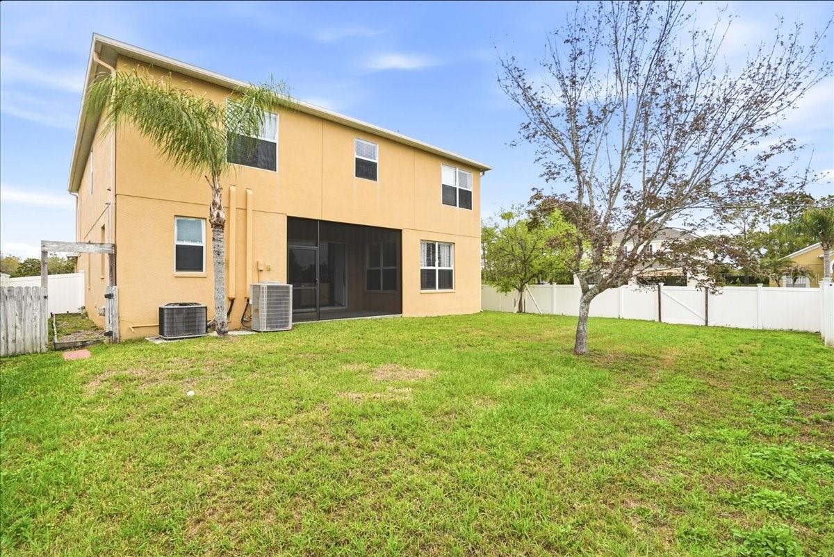 Image 36 of 47 For 7860 Atwood Drive