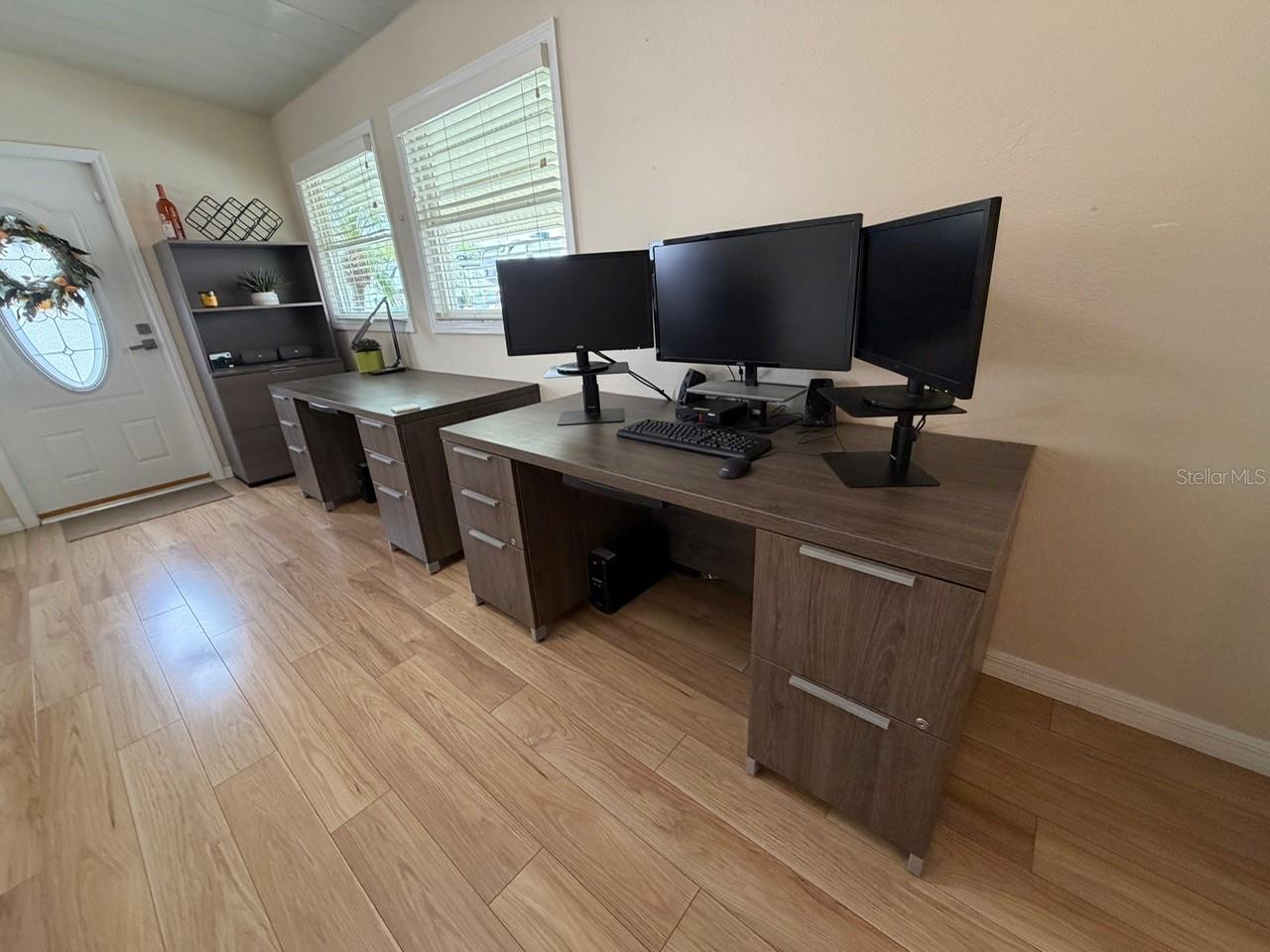 Image 8 of 12 For 6633 53rd Avenue E C-20