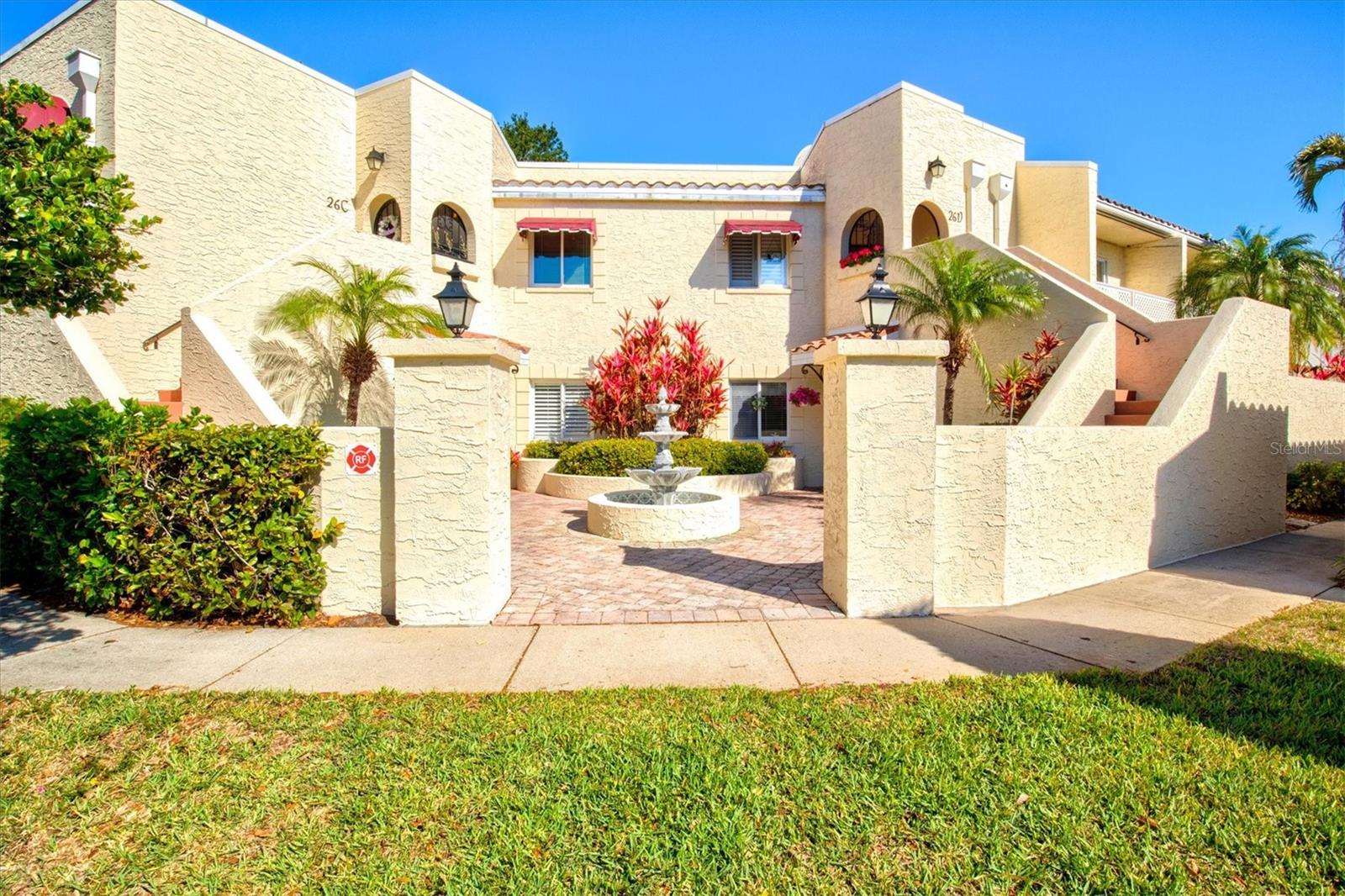 Image 2 of 59 For 6101 34th Street W 26c