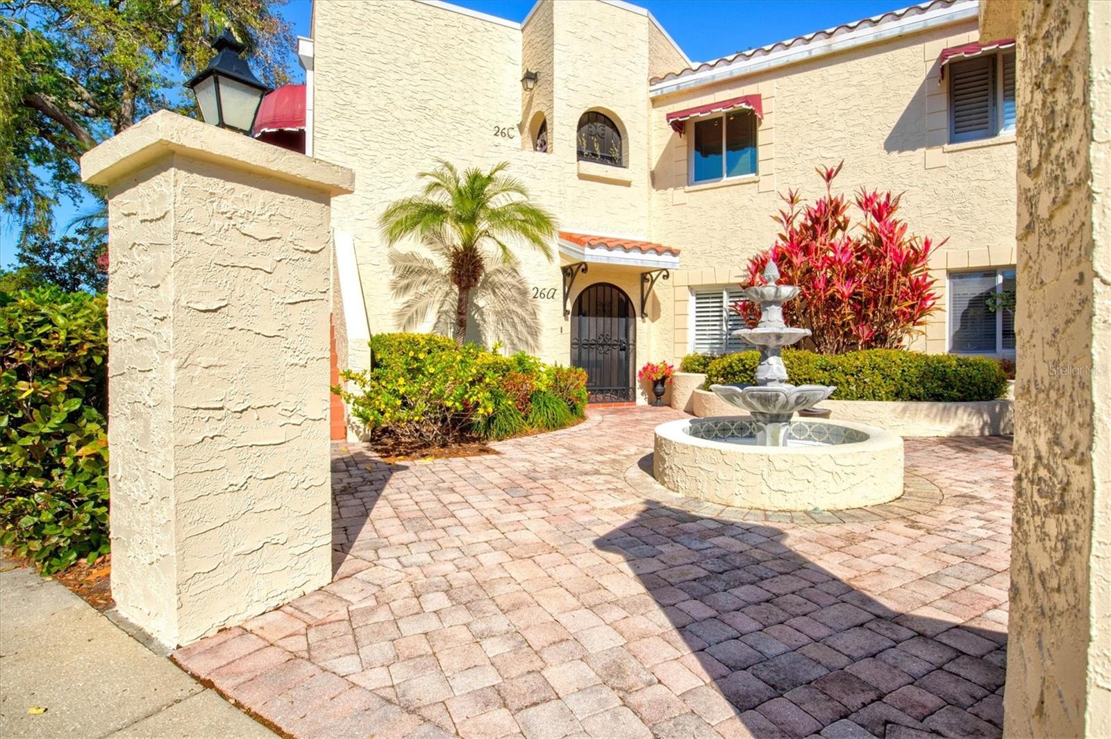 Image 3 of 59 For 6101 34th Street W 26c