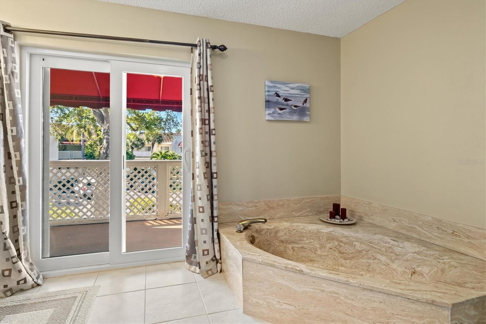 Image 31 of 59 For 6101 34th Street W 26c