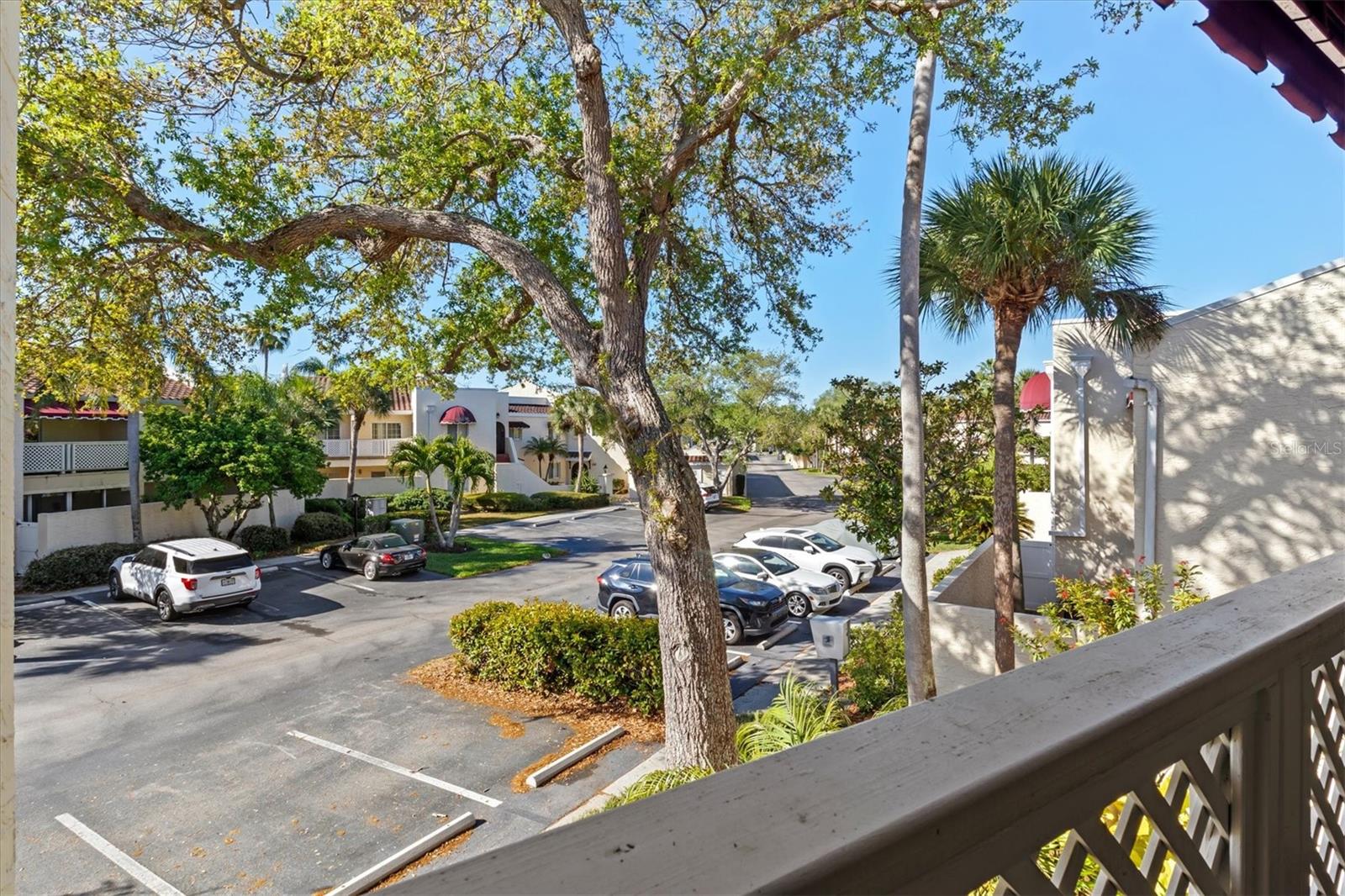 Image 42 of 59 For 6101 34th Street W 26c