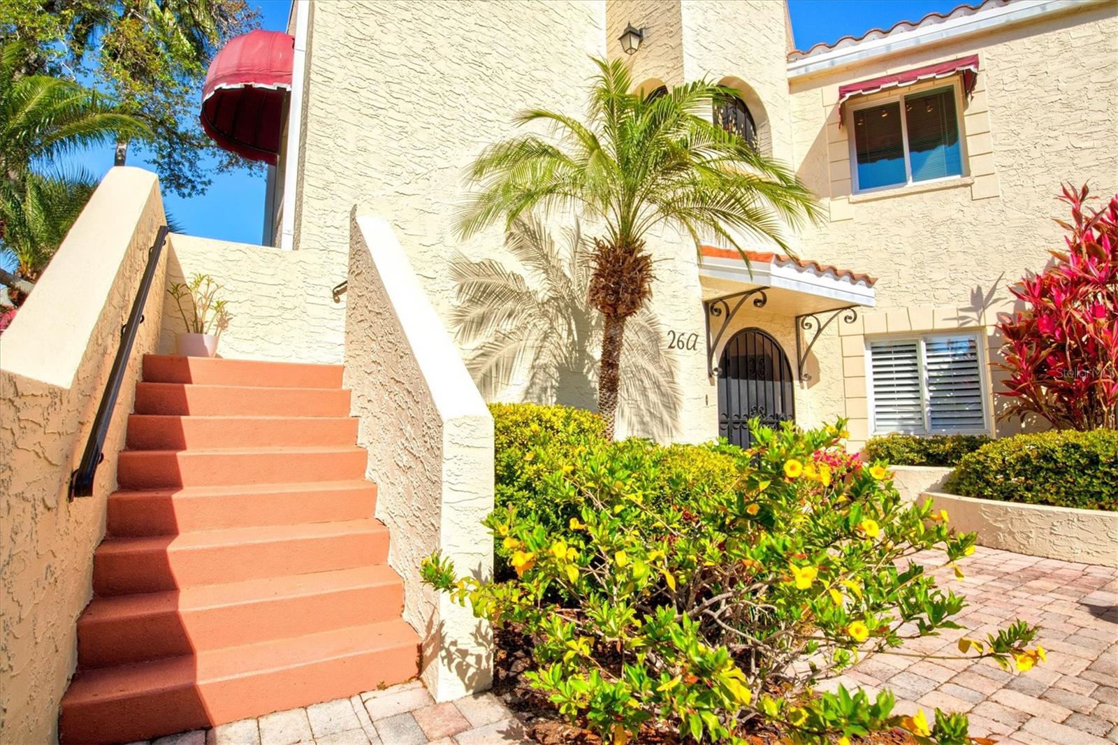 Image 5 of 59 For 6101 34th Street W 26c