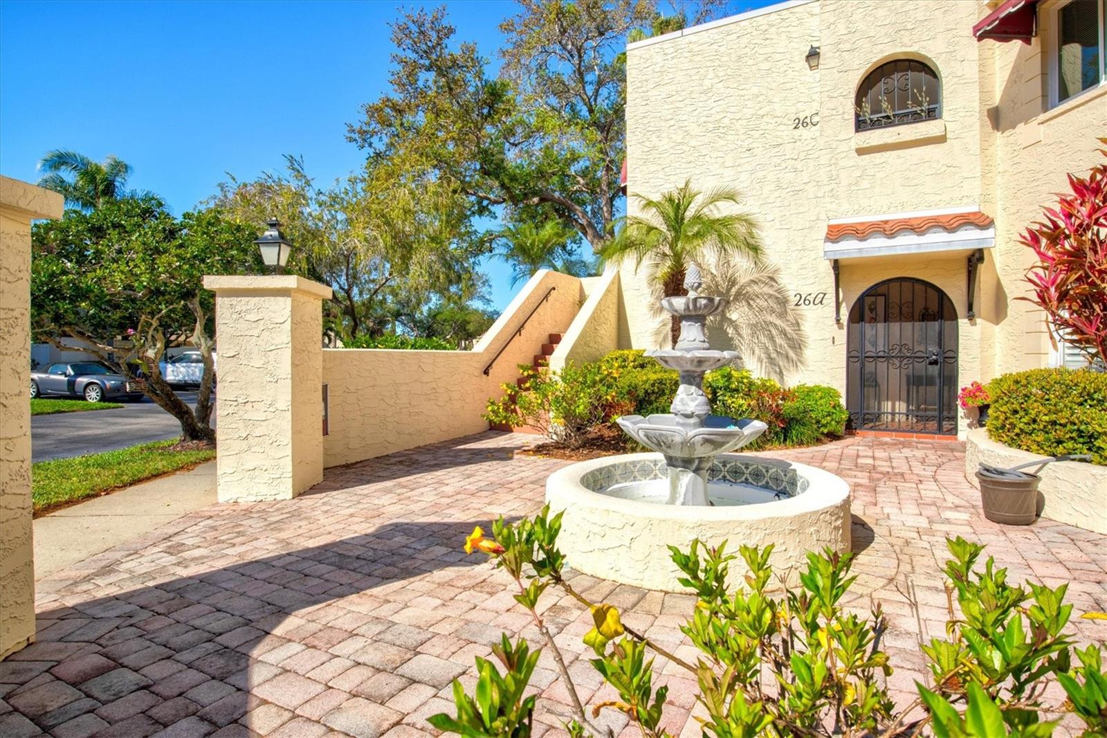 Image 7 of 59 For 6101 34th Street W 26c