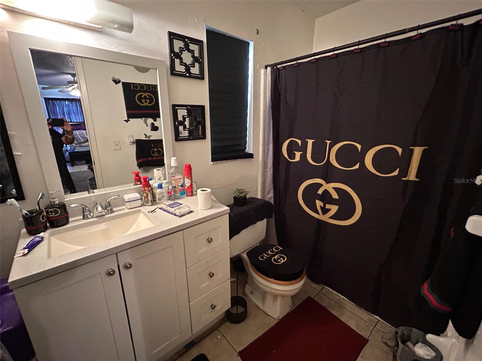 Image 10 of 28 For 1031 30th Avenue E