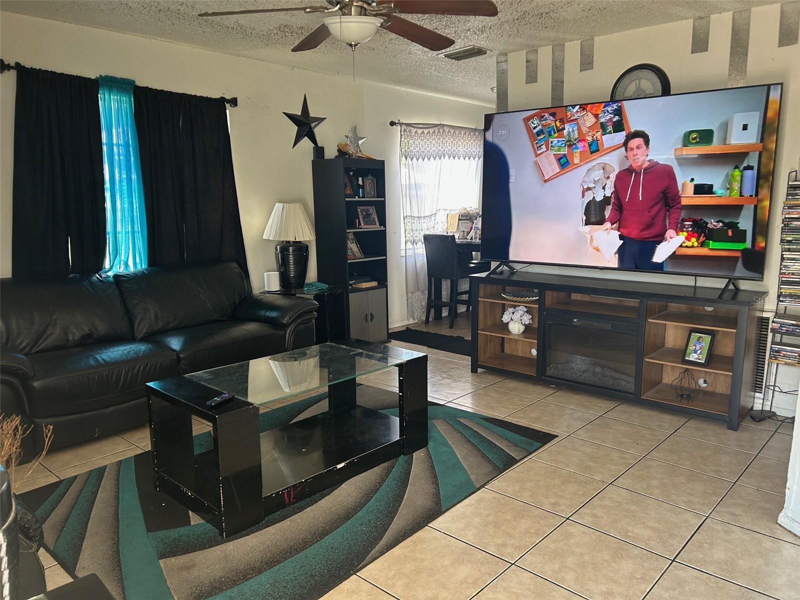 Image 4 of 28 For 1031 30th Avenue E