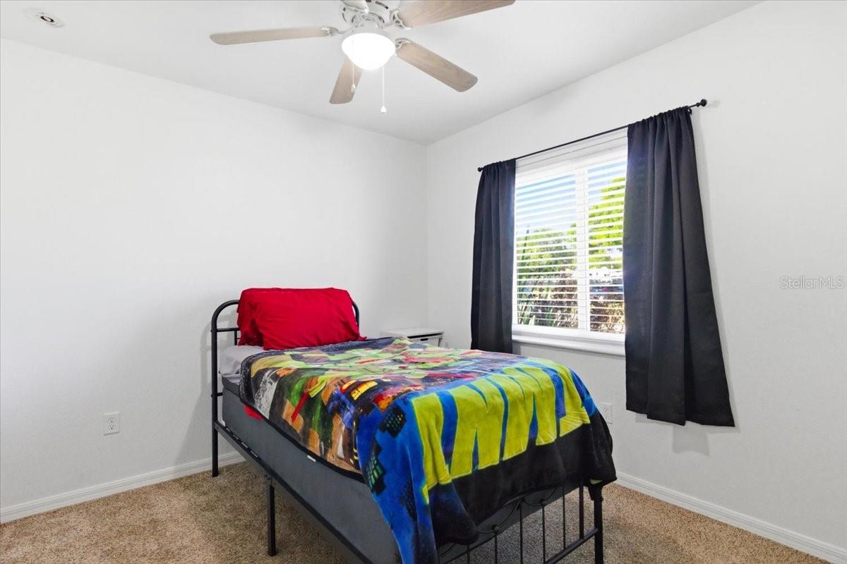 Image 23 of 38 For 5105 15th Street Court E