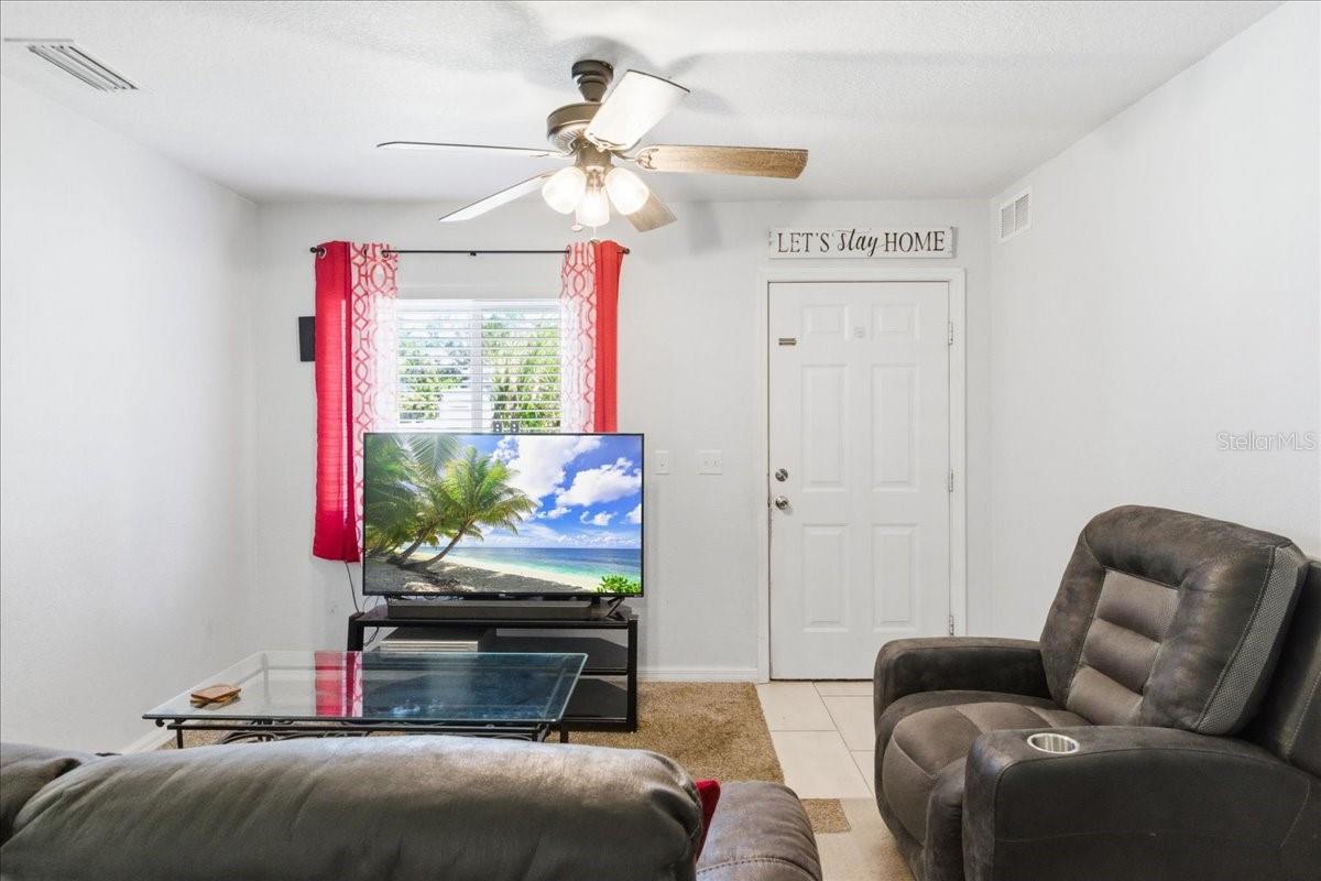 Image 7 of 38 For 5105 15th Street Court E