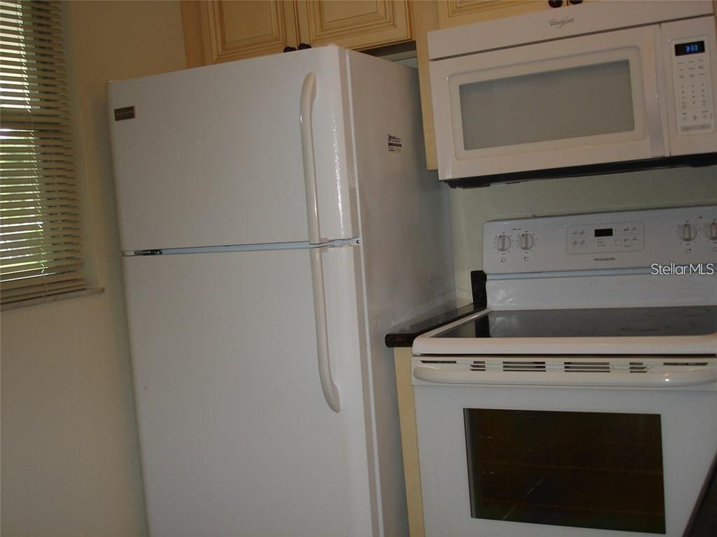 Image 4 of 17 For 7211 Country Club Drive N 133