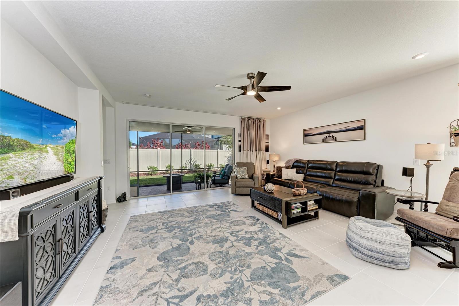 Image 12 of 81 For 10010 Buckman Halls Drive