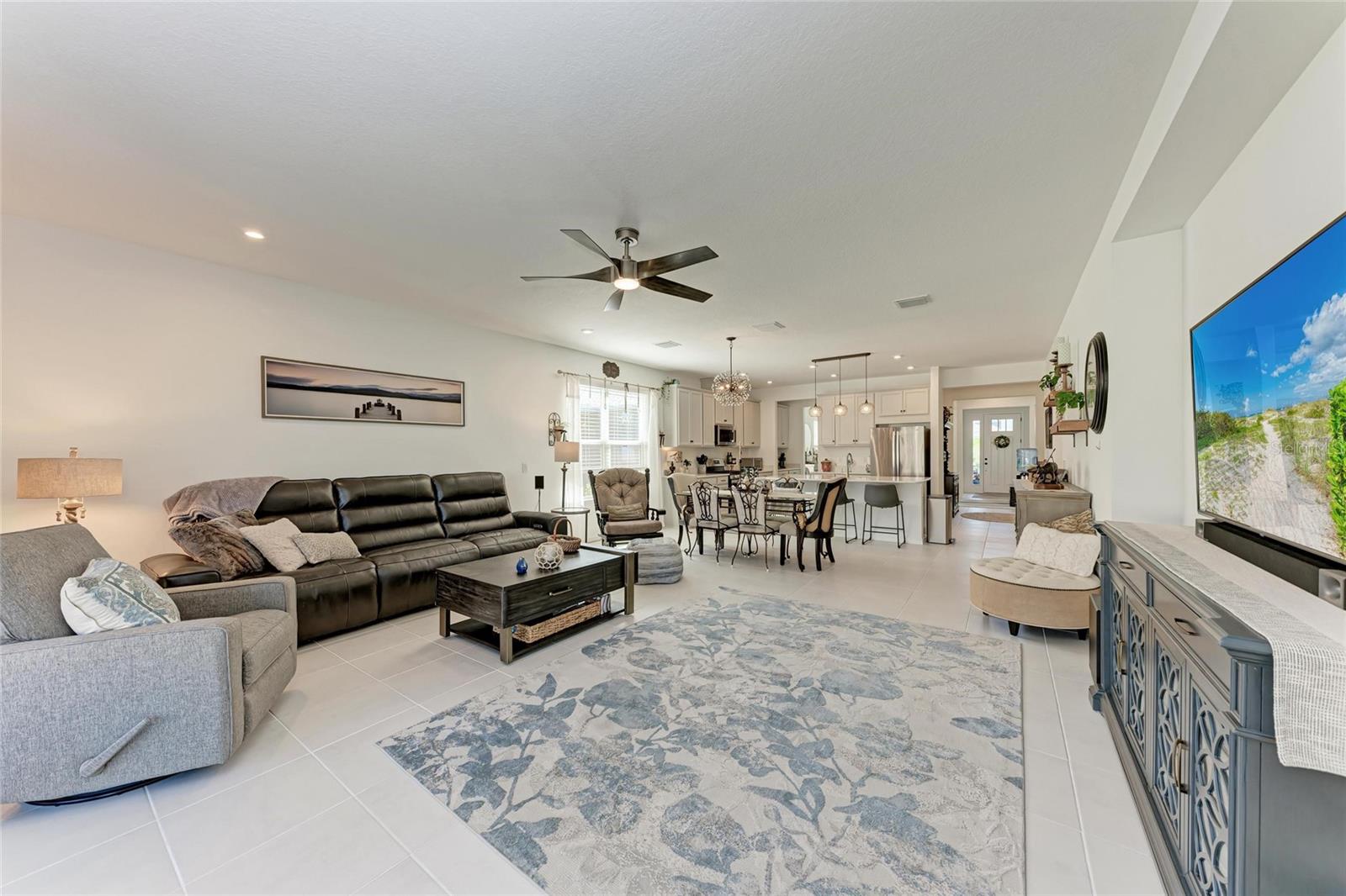 Image 14 of 81 For 10010 Buckman Halls Drive