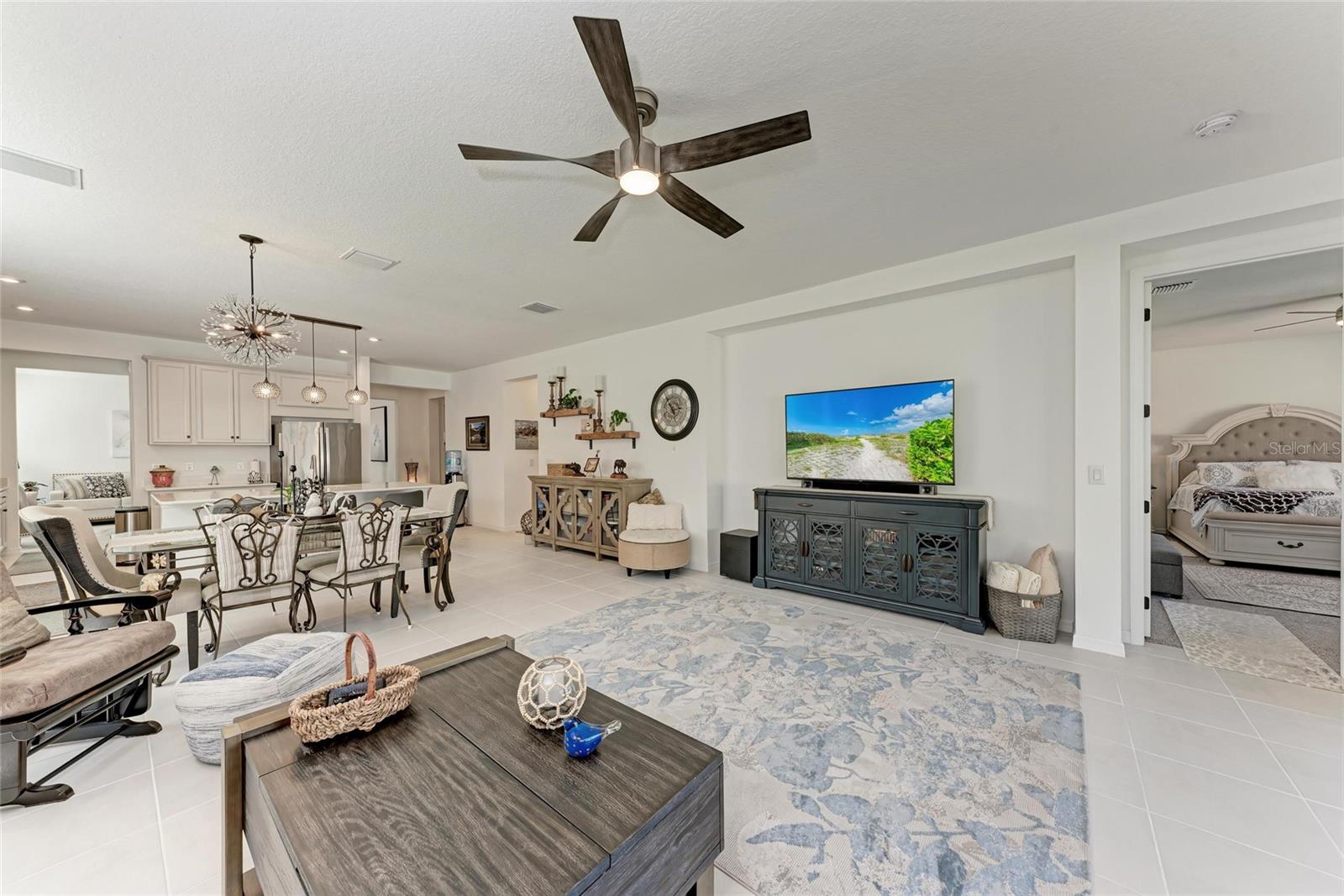 Image 15 of 81 For 10010 Buckman Halls Drive