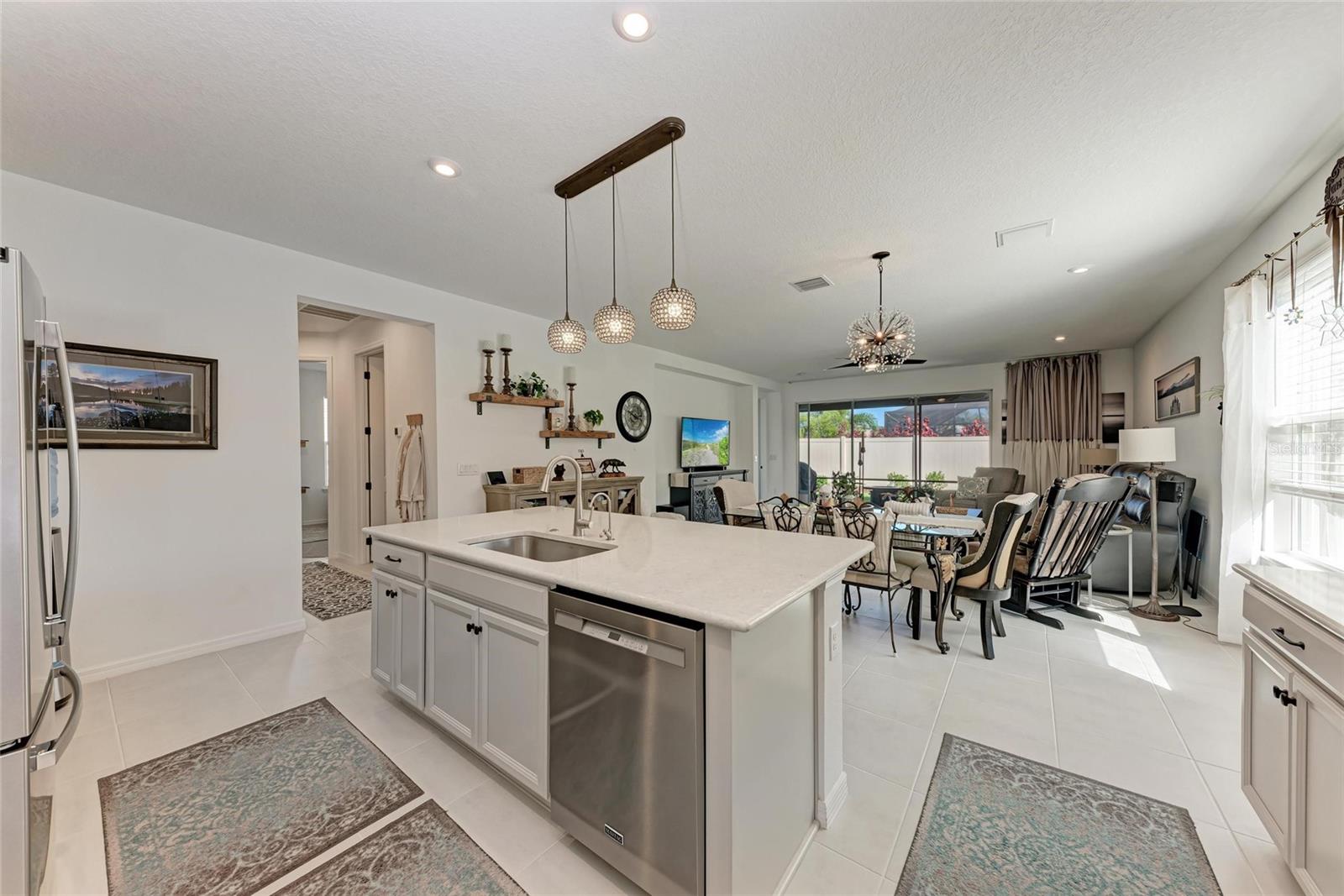 Image 21 of 81 For 10010 Buckman Halls Drive