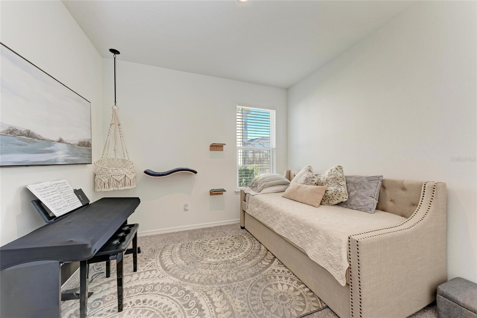 Image 30 of 81 For 10010 Buckman Halls Drive