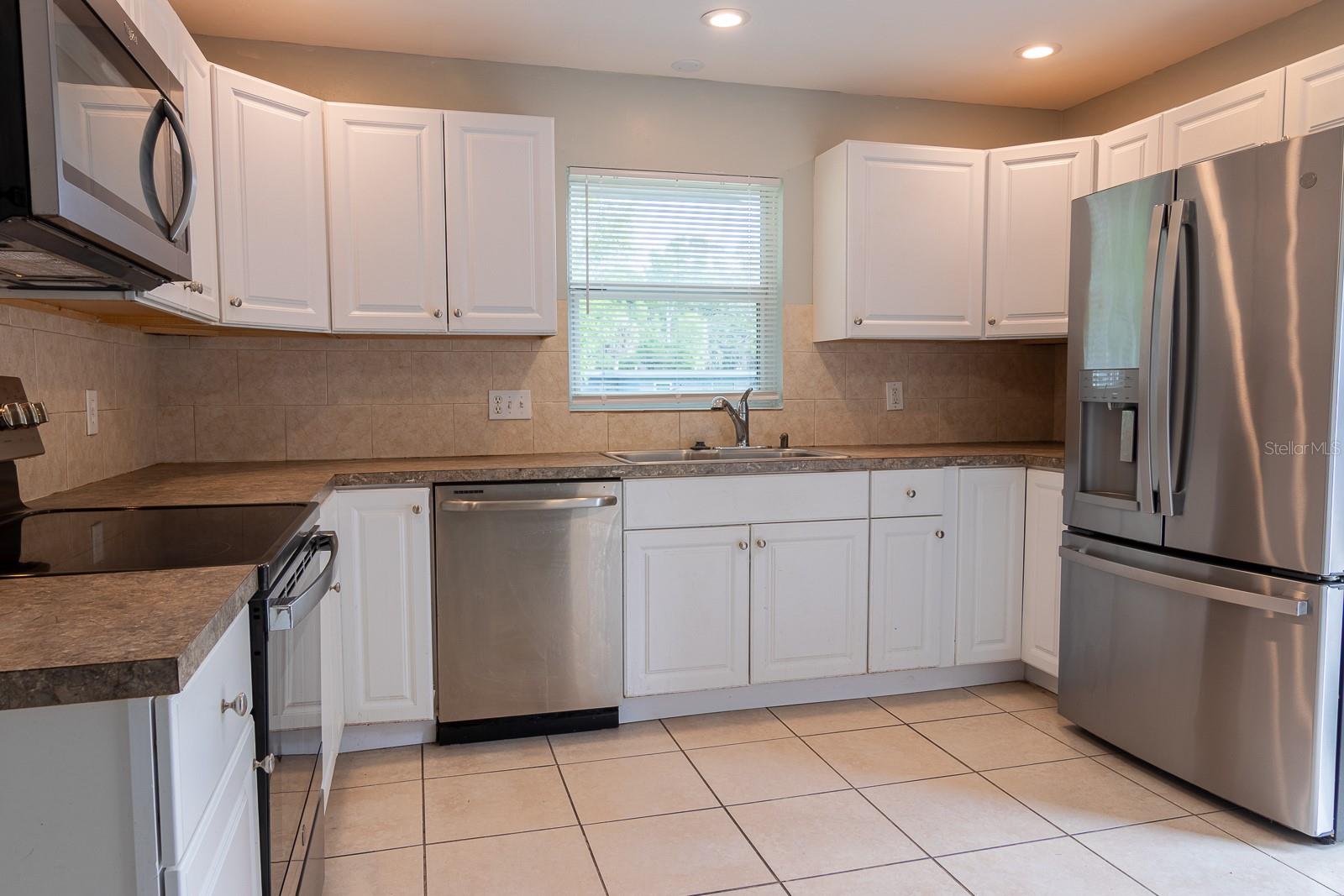 Image 5 of 23 For 1363 23rd Street