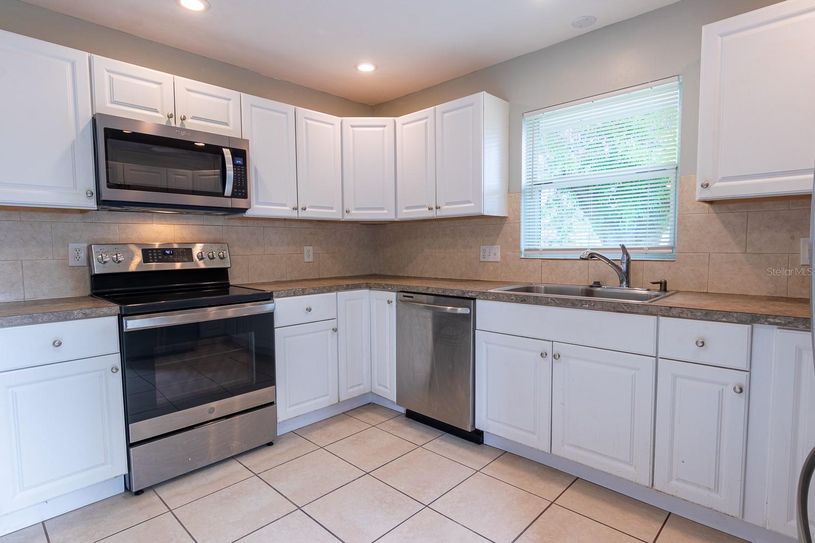 Image 7 of 23 For 1363 23rd Street