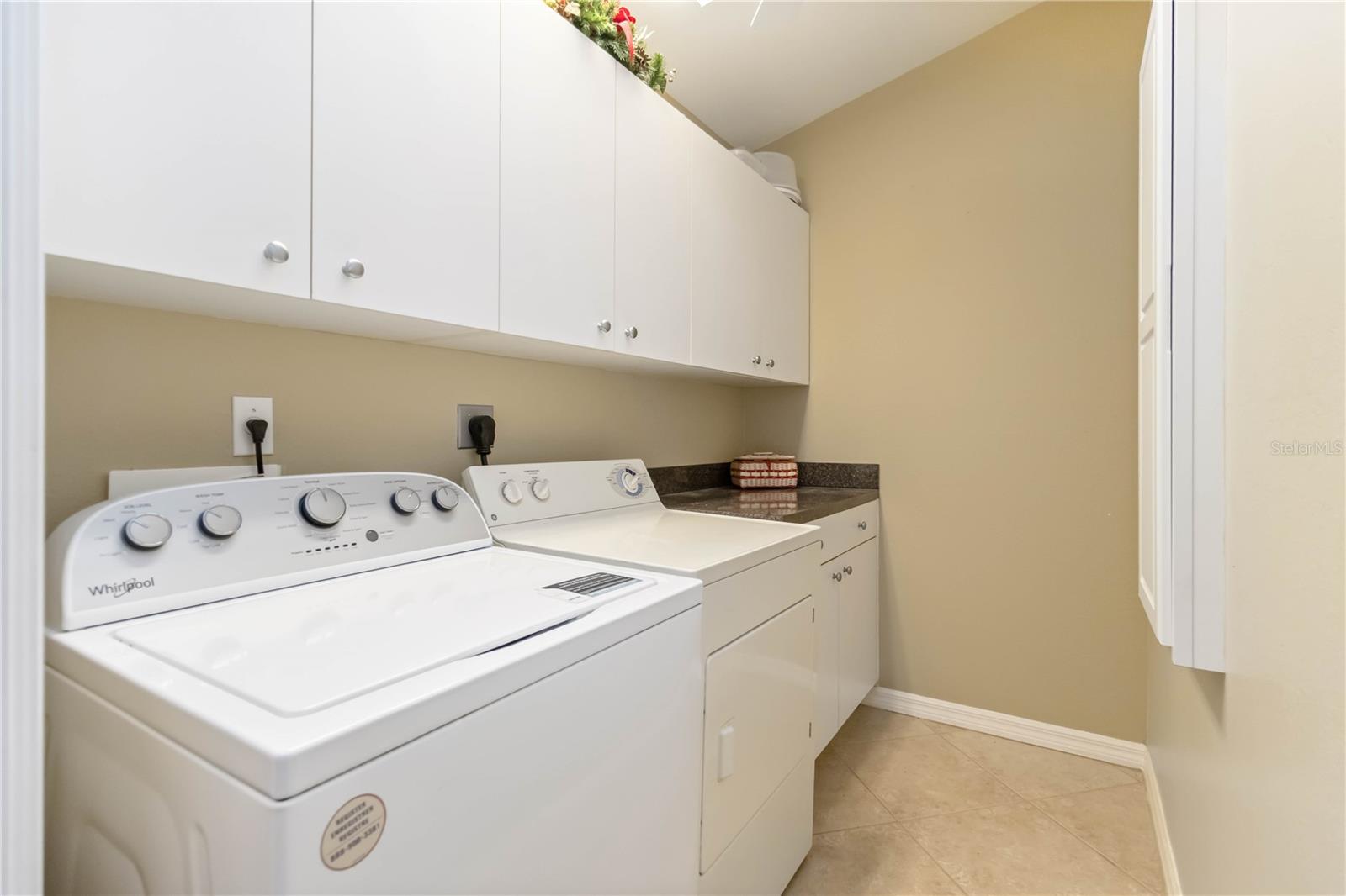 Image 21 of 38 For 4161 Fairway Drive