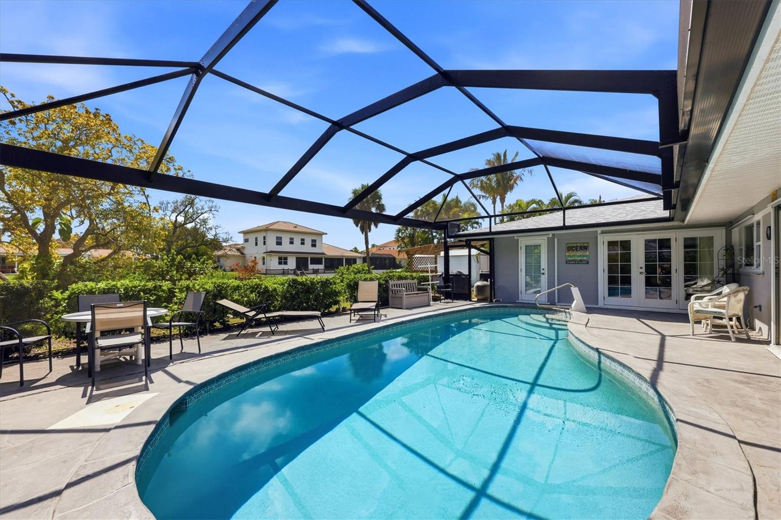 Image 40 of 60 For 353 Shore Drive