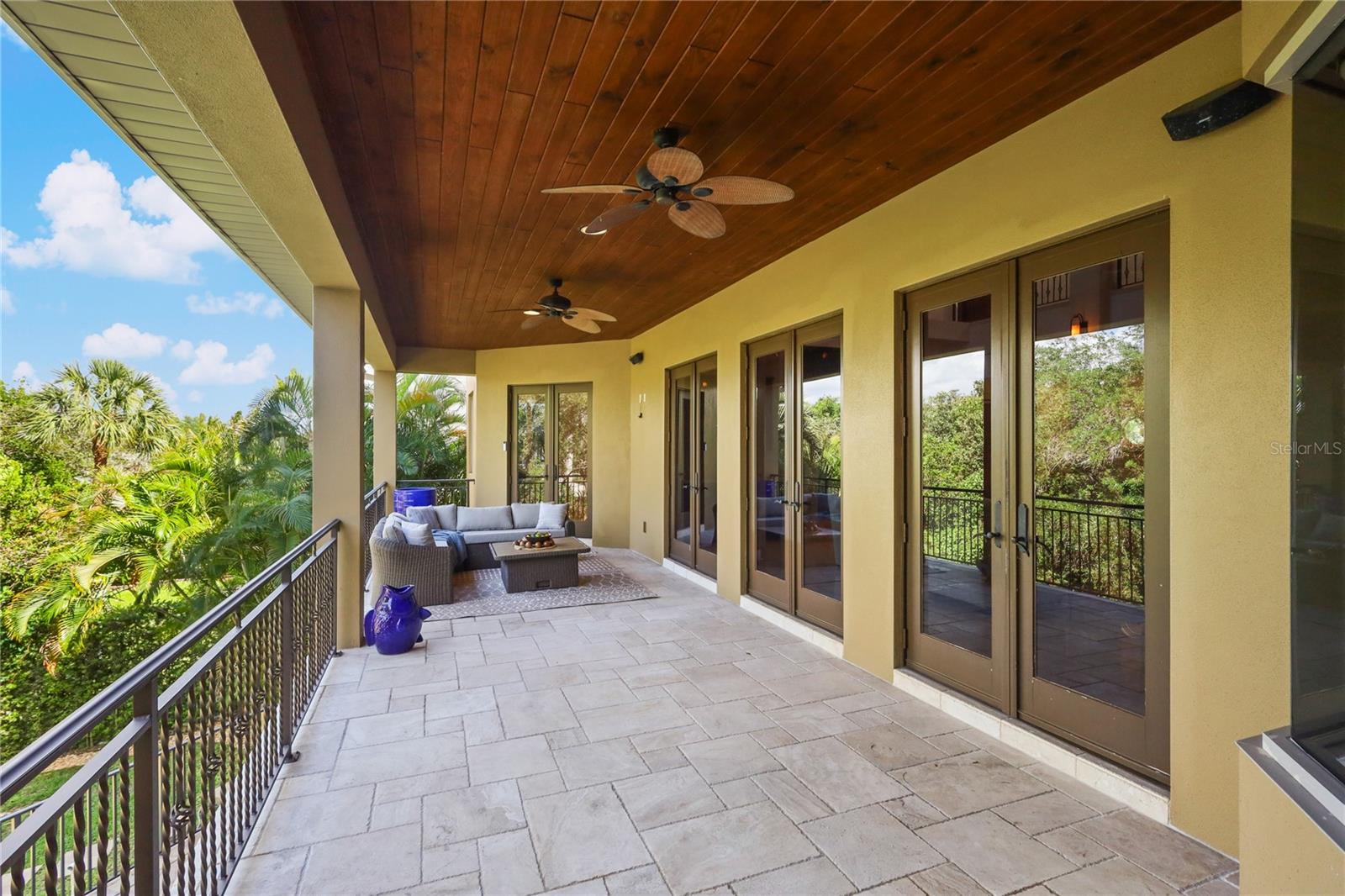 Image 14 of 74 For 7158 Hawks Harbor Circle