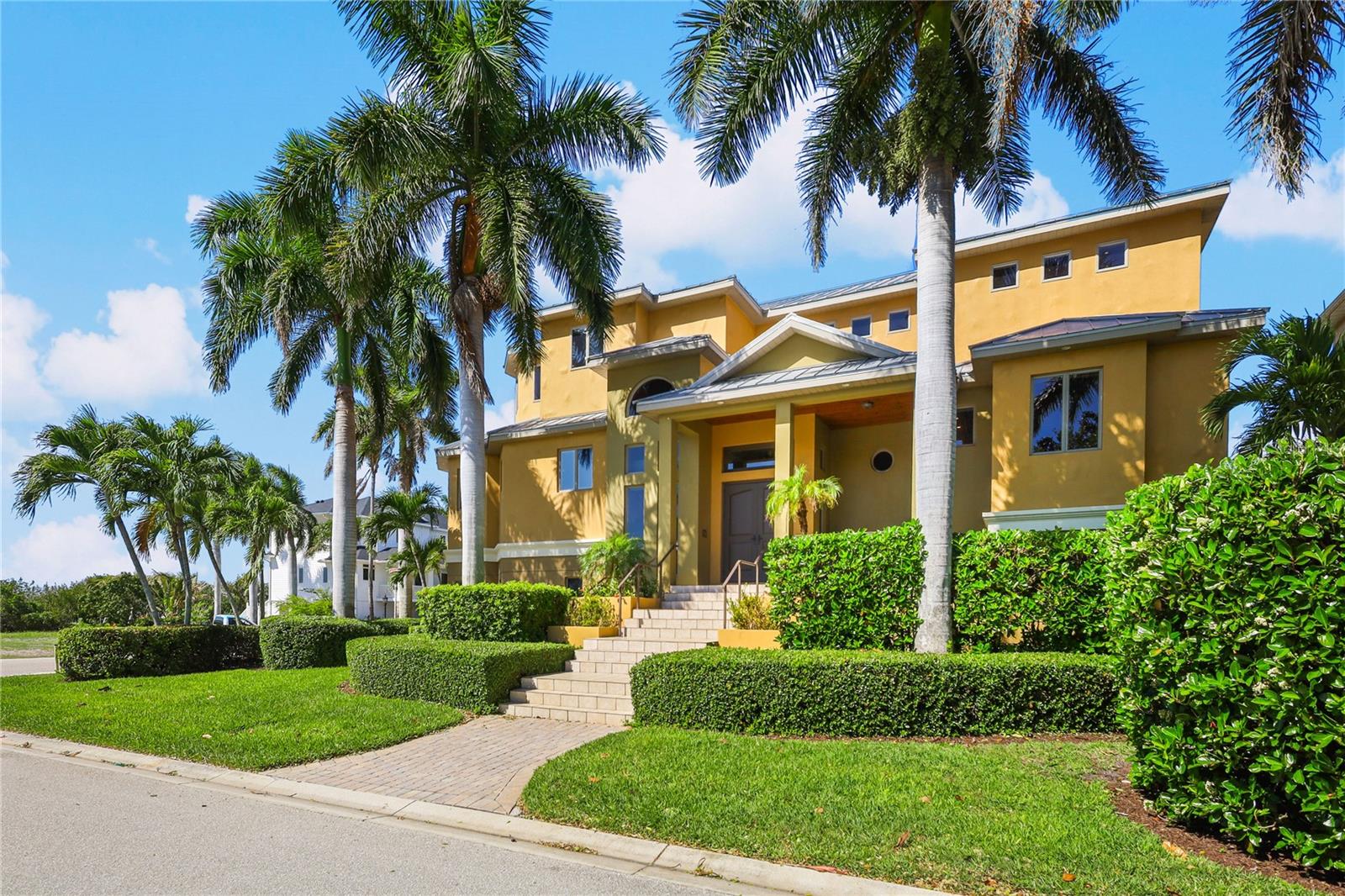 Image 2 of 74 For 7158 Hawks Harbor Circle