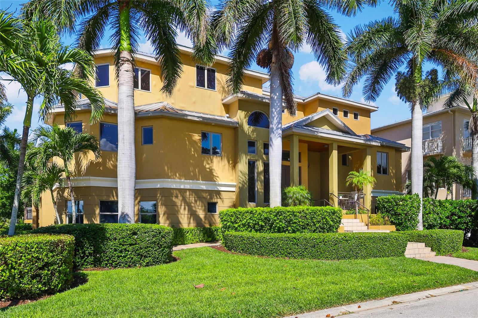 Image 3 of 74 For 7158 Hawks Harbor Circle