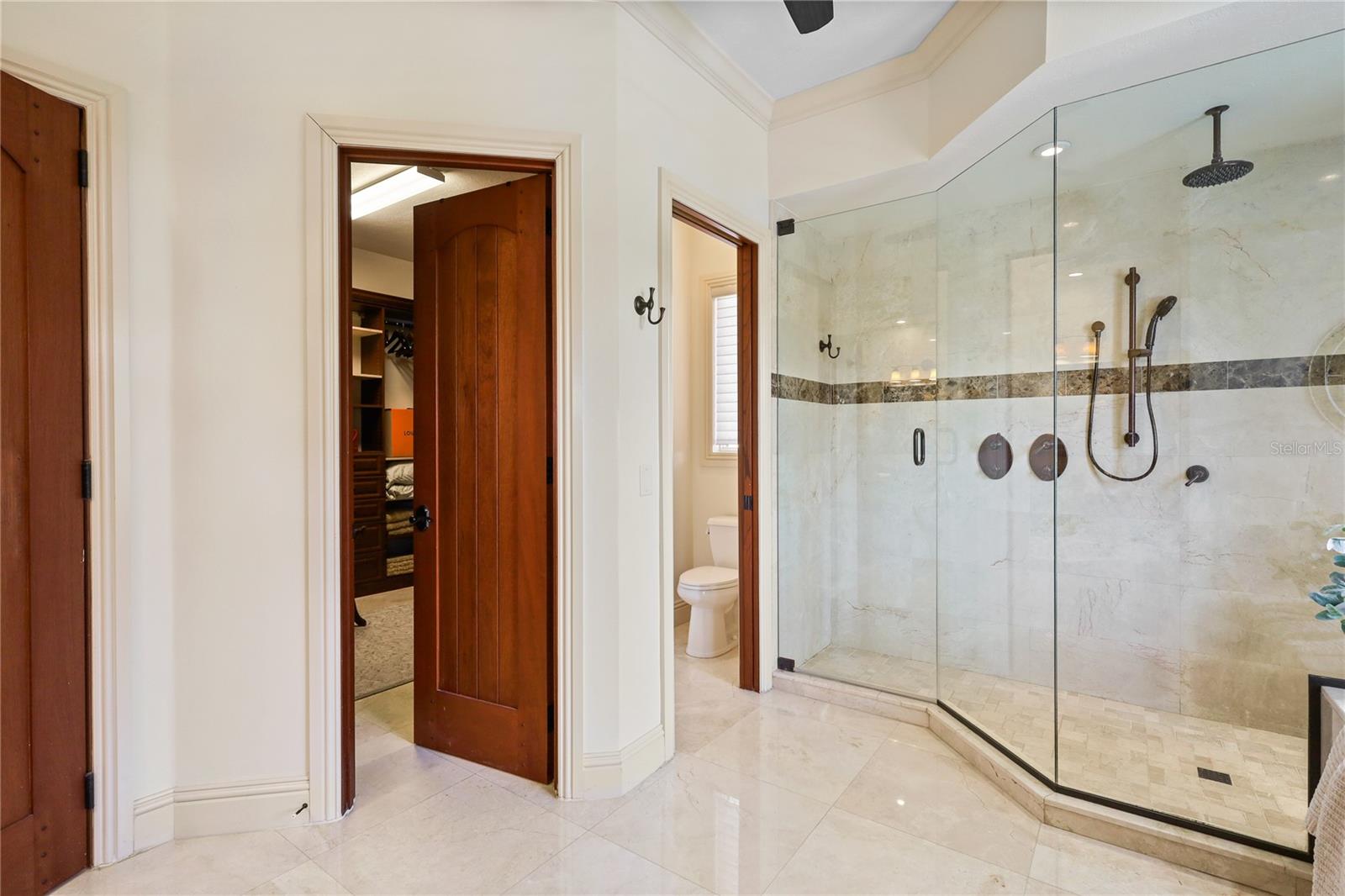 Image 34 of 74 For 7158 Hawks Harbor Circle