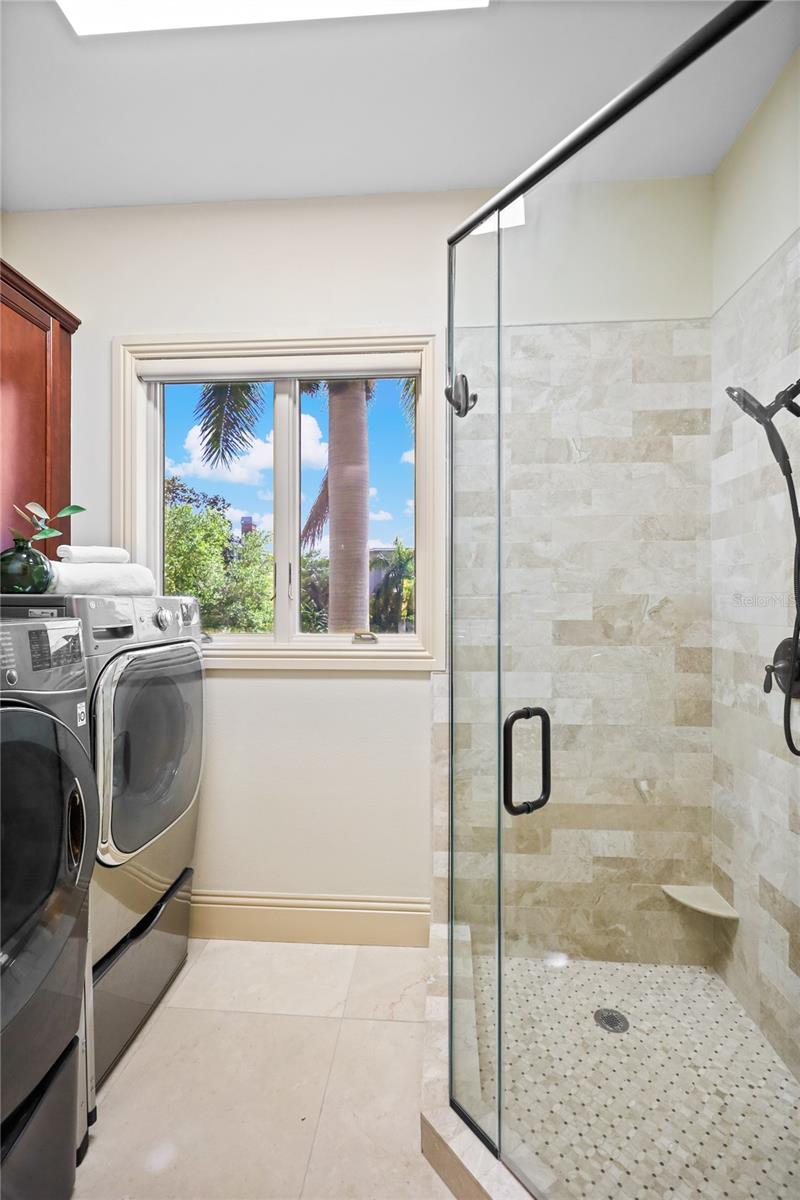 Image 48 of 74 For 7158 Hawks Harbor Circle