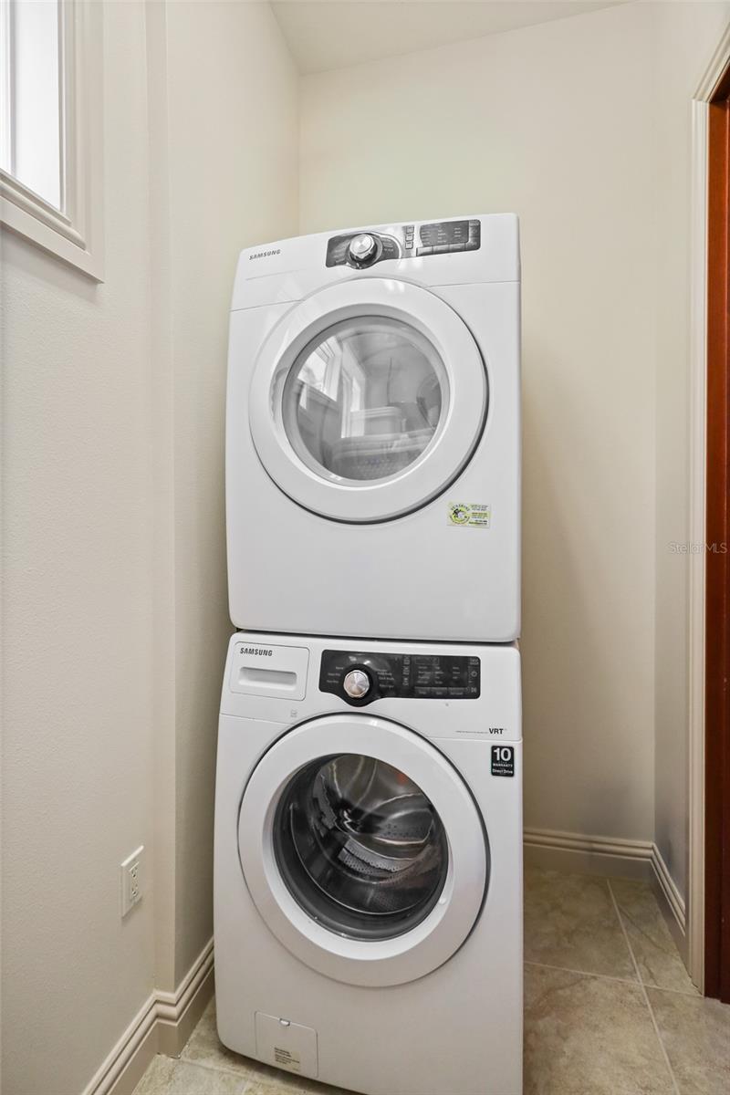 Image 49 of 74 For 7158 Hawks Harbor Circle