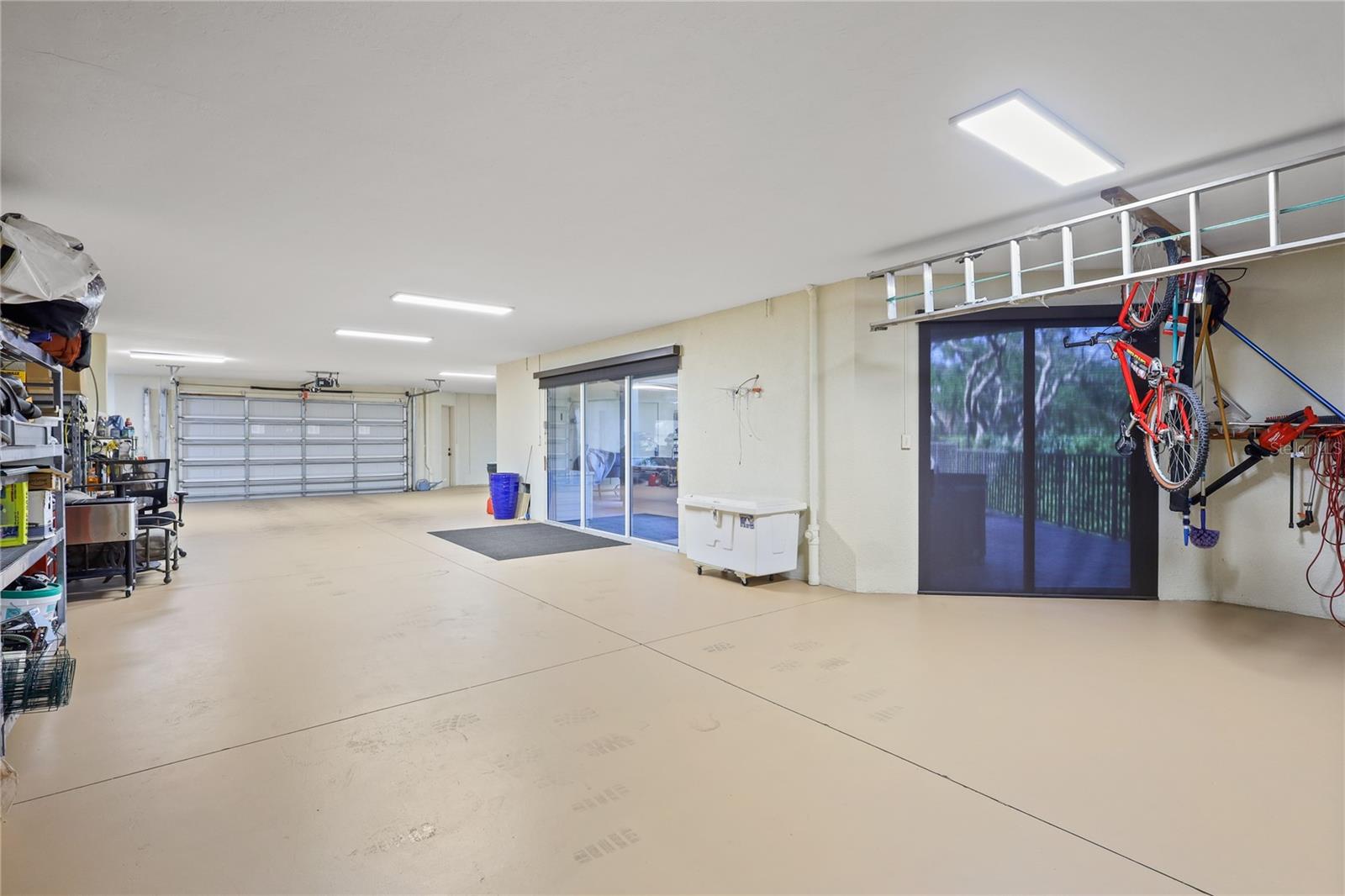 Image 52 of 74 For 7158 Hawks Harbor Circle