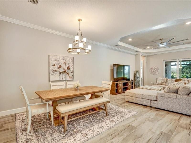 Image 6 of 39 For 14958 Contenta Loop