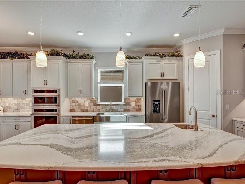 Image 8 of 39 For 14958 Contenta Loop