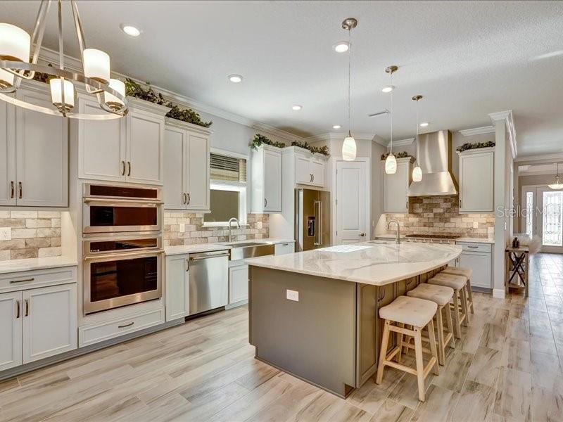 Image 9 of 39 For 14958 Contenta Loop