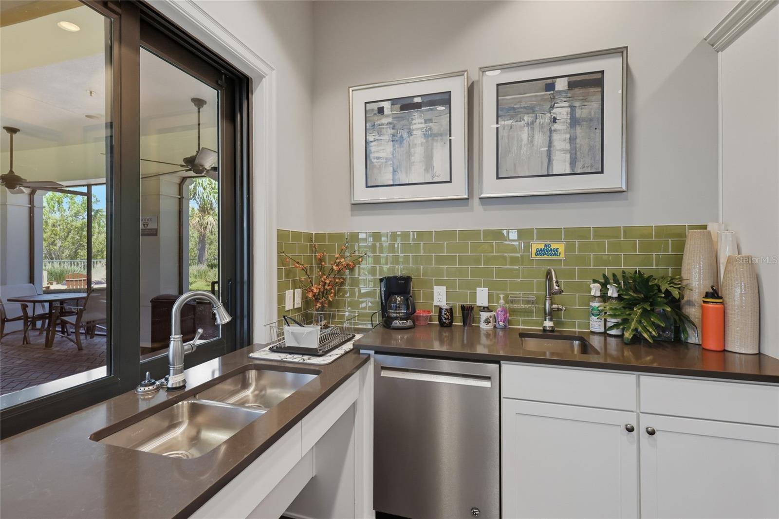 Image 40 of 54 For 12294 Myrtle Bay Court