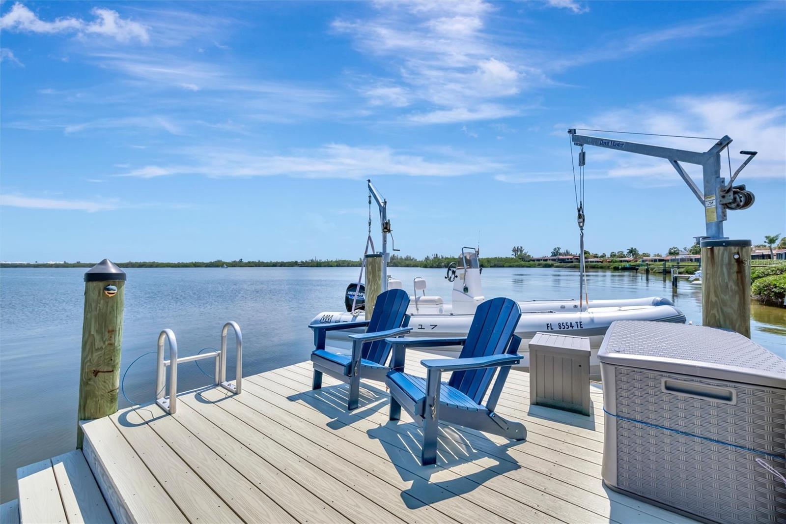 Image 27 of 51 For 3863 Catalina Drive