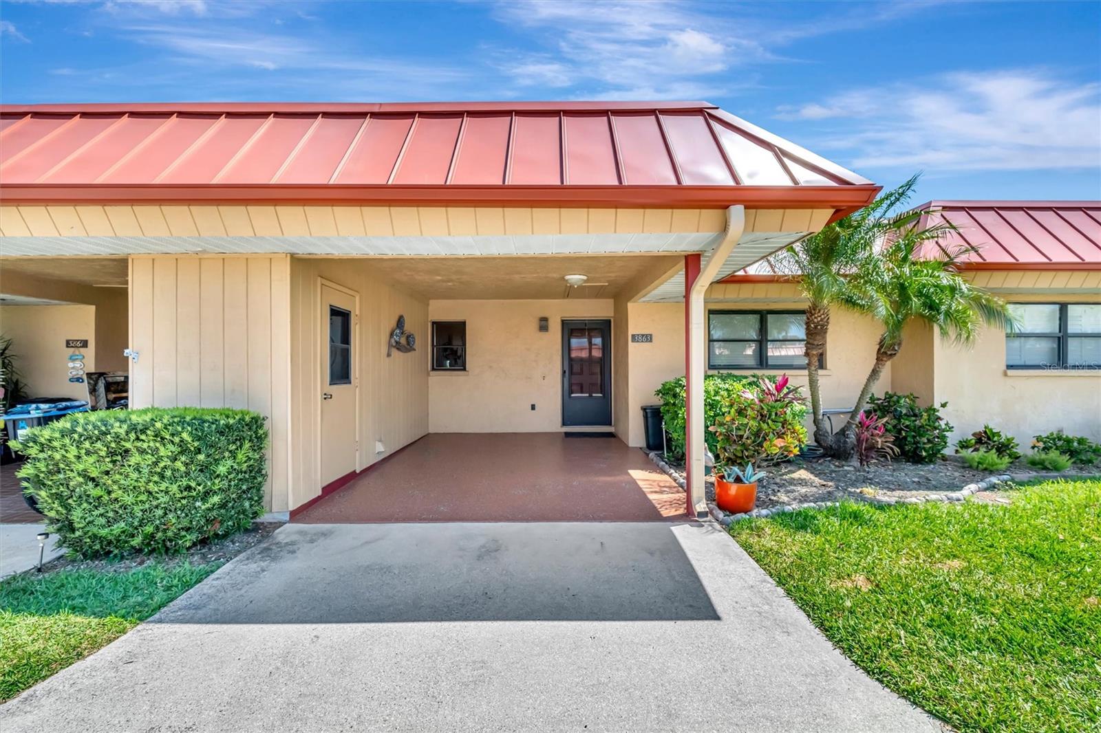 Image 4 of 51 For 3863 Catalina Drive