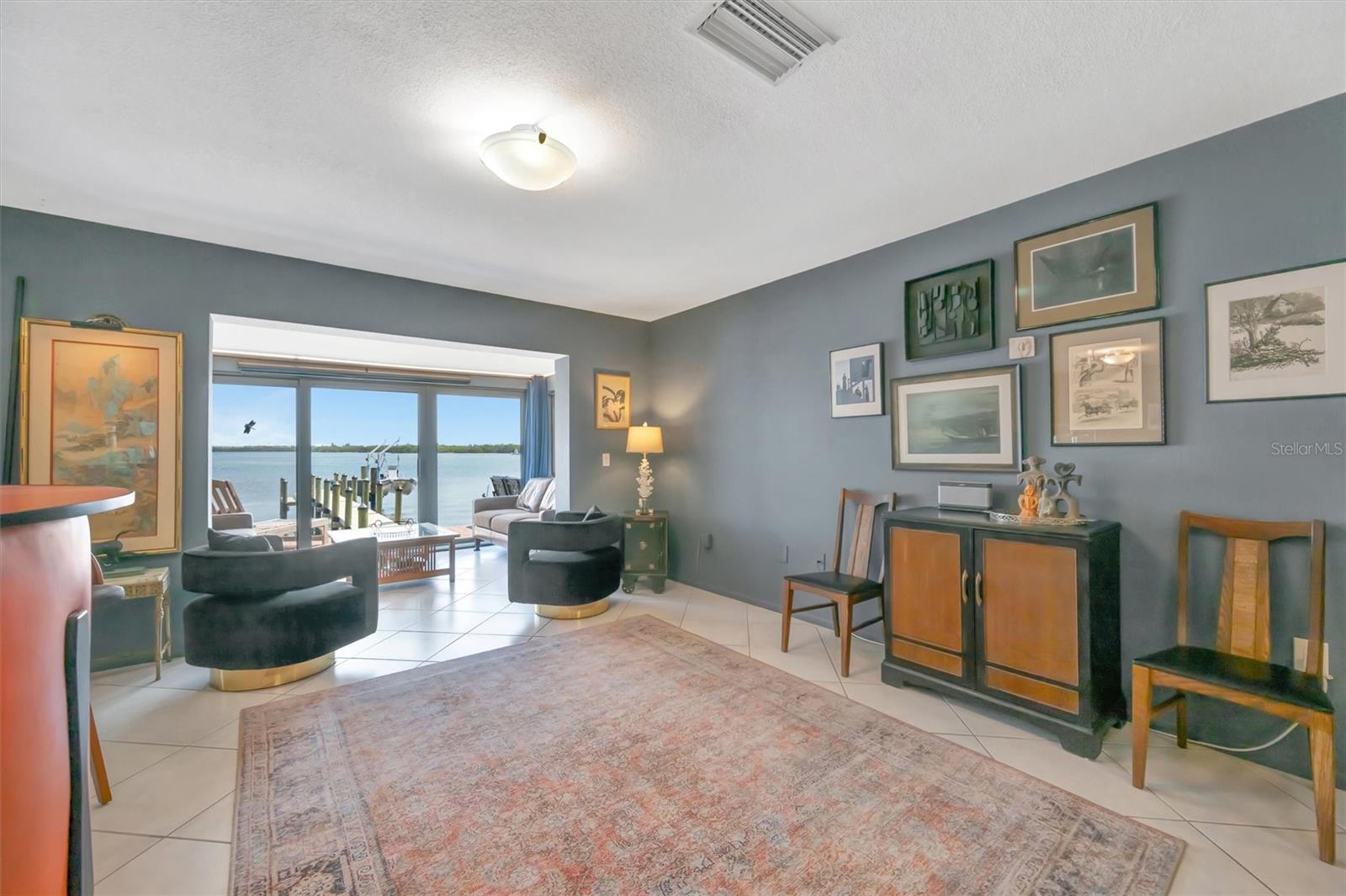 Image 8 of 51 For 3863 Catalina Drive