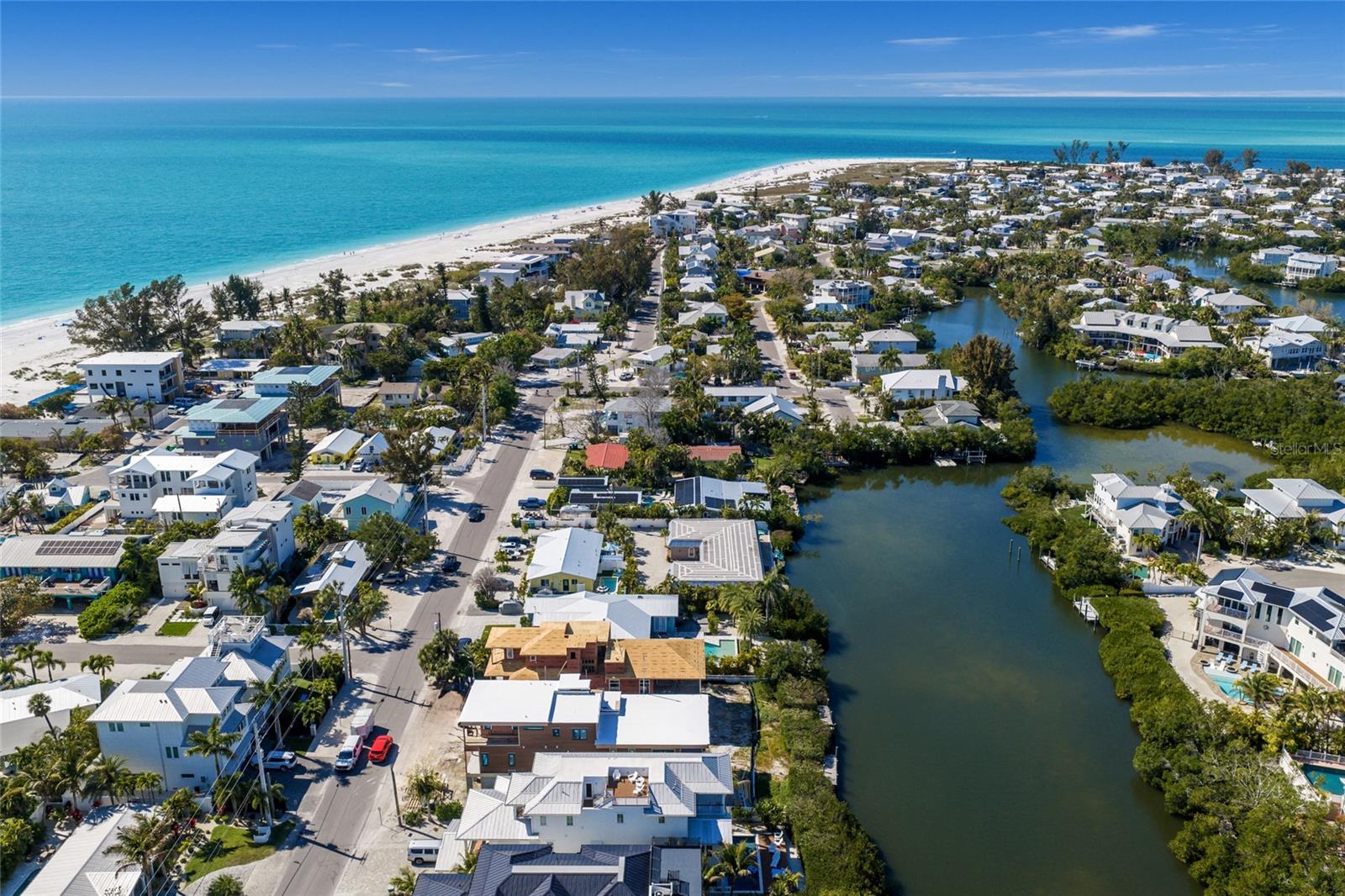 Image 6 of 11 For 406 Shore Drive