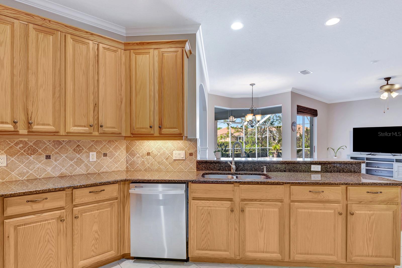 Image 18 of 24 For 7344 Arrowhead Run