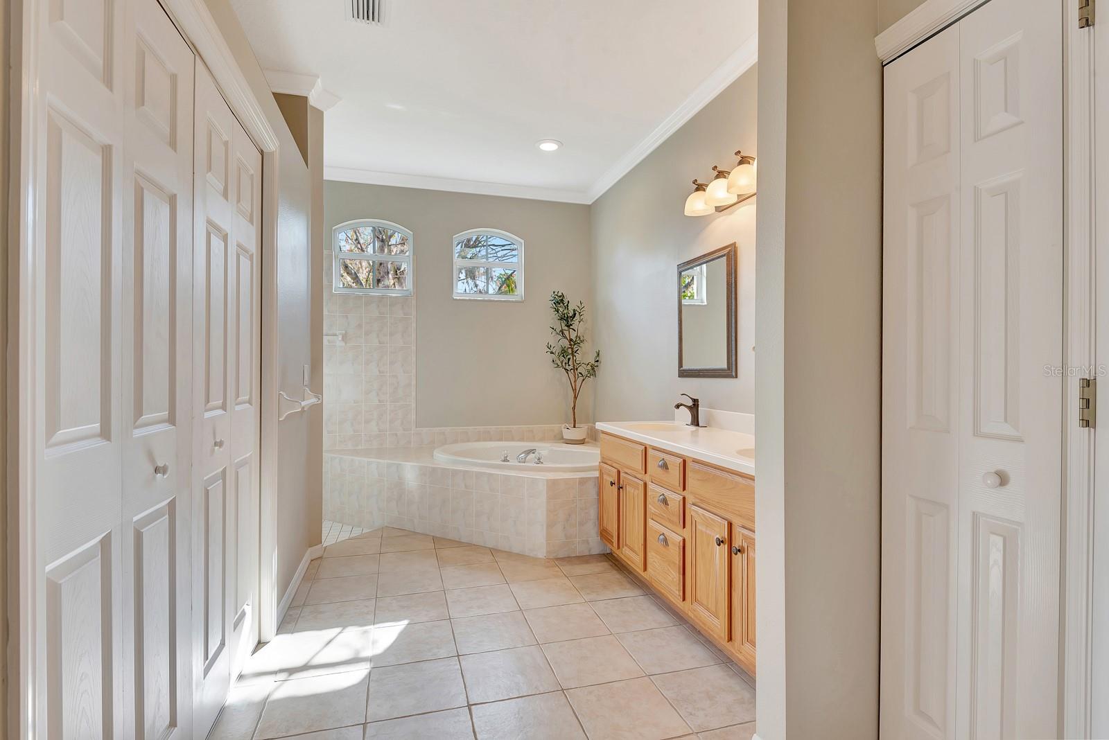 Image 6 of 24 For 7344 Arrowhead Run