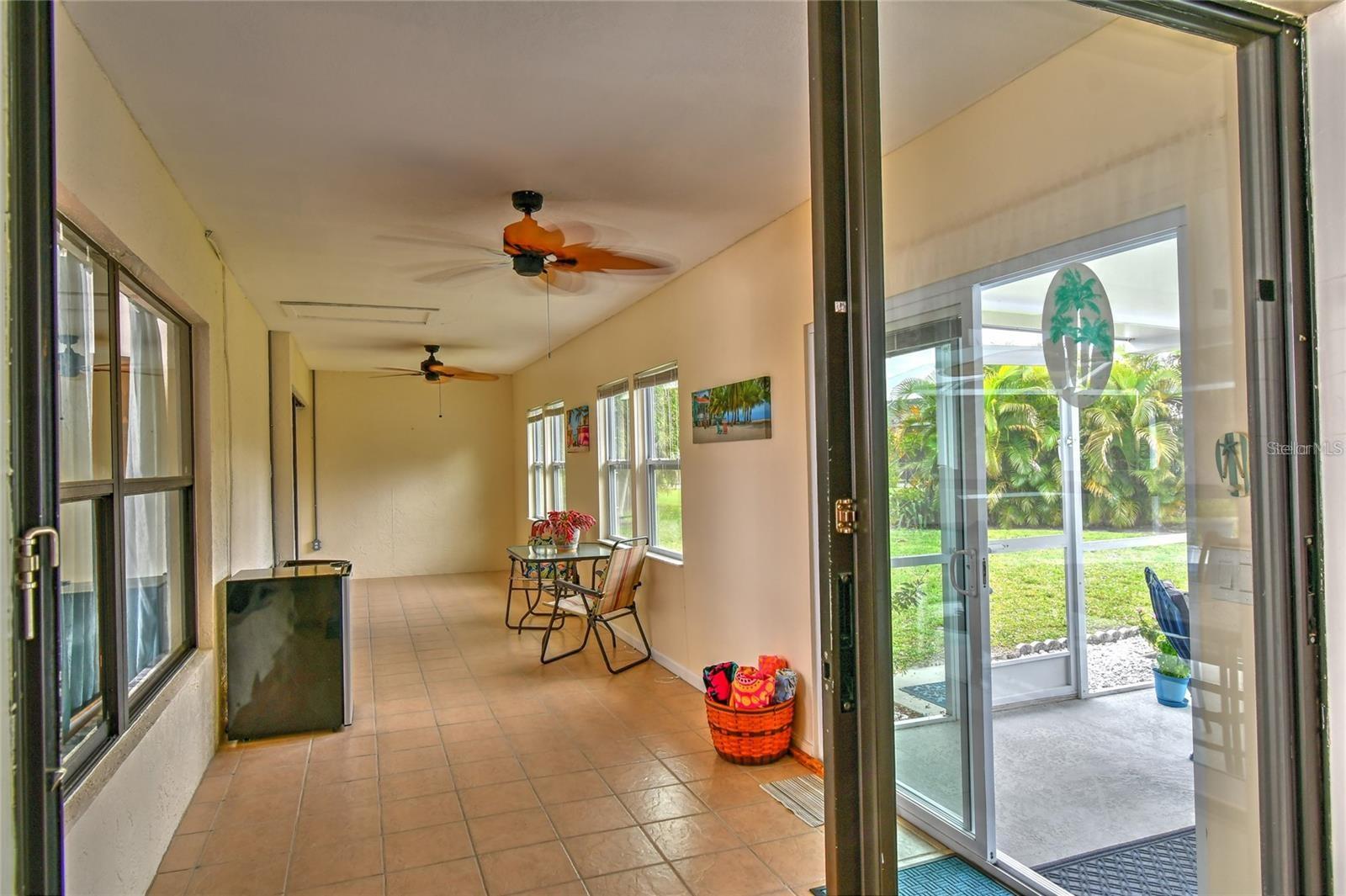 Image 30 of 43 For 25101 Kimberly Court