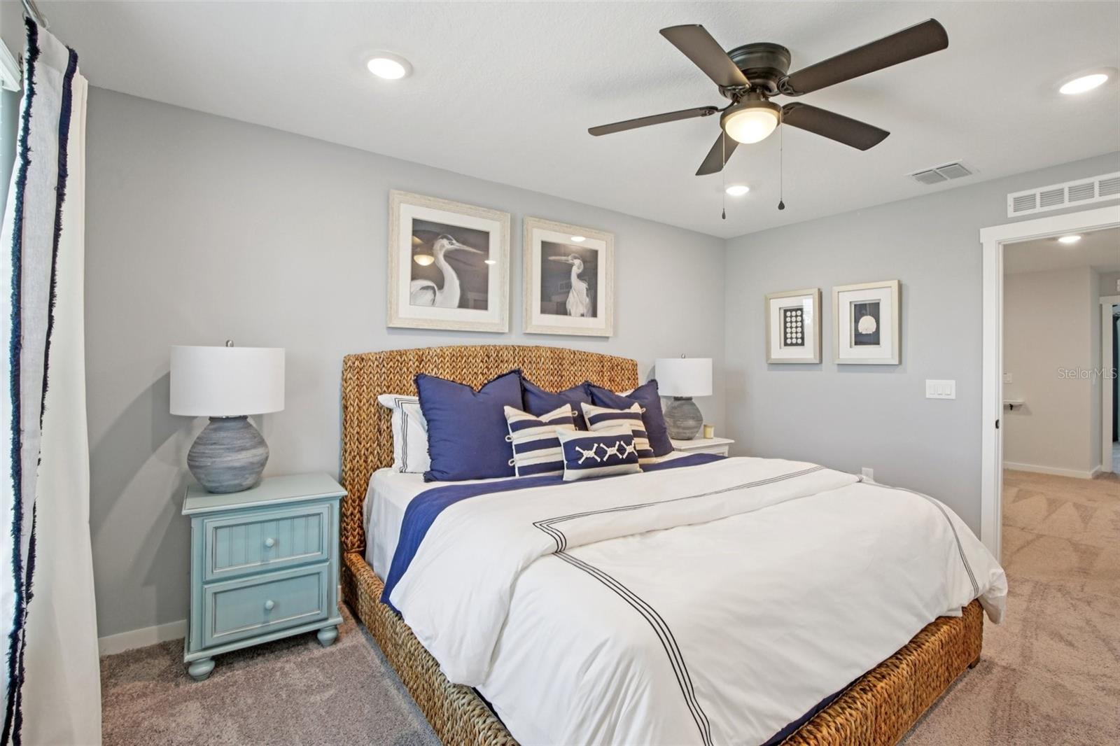 Image 15 of 22 For 15182 Dynasty Trail