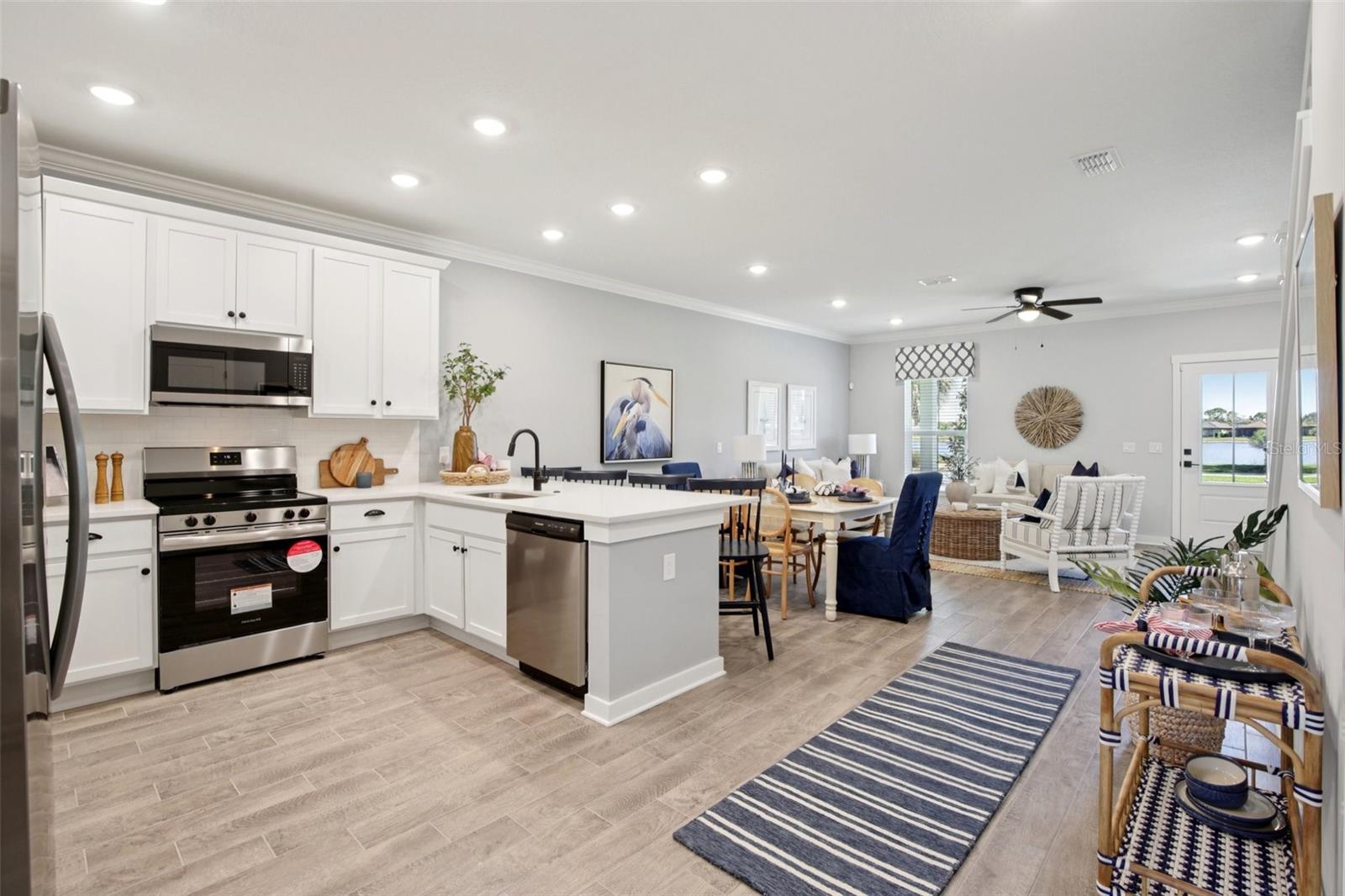 Image 7 of 22 For 15182 Dynasty Trail