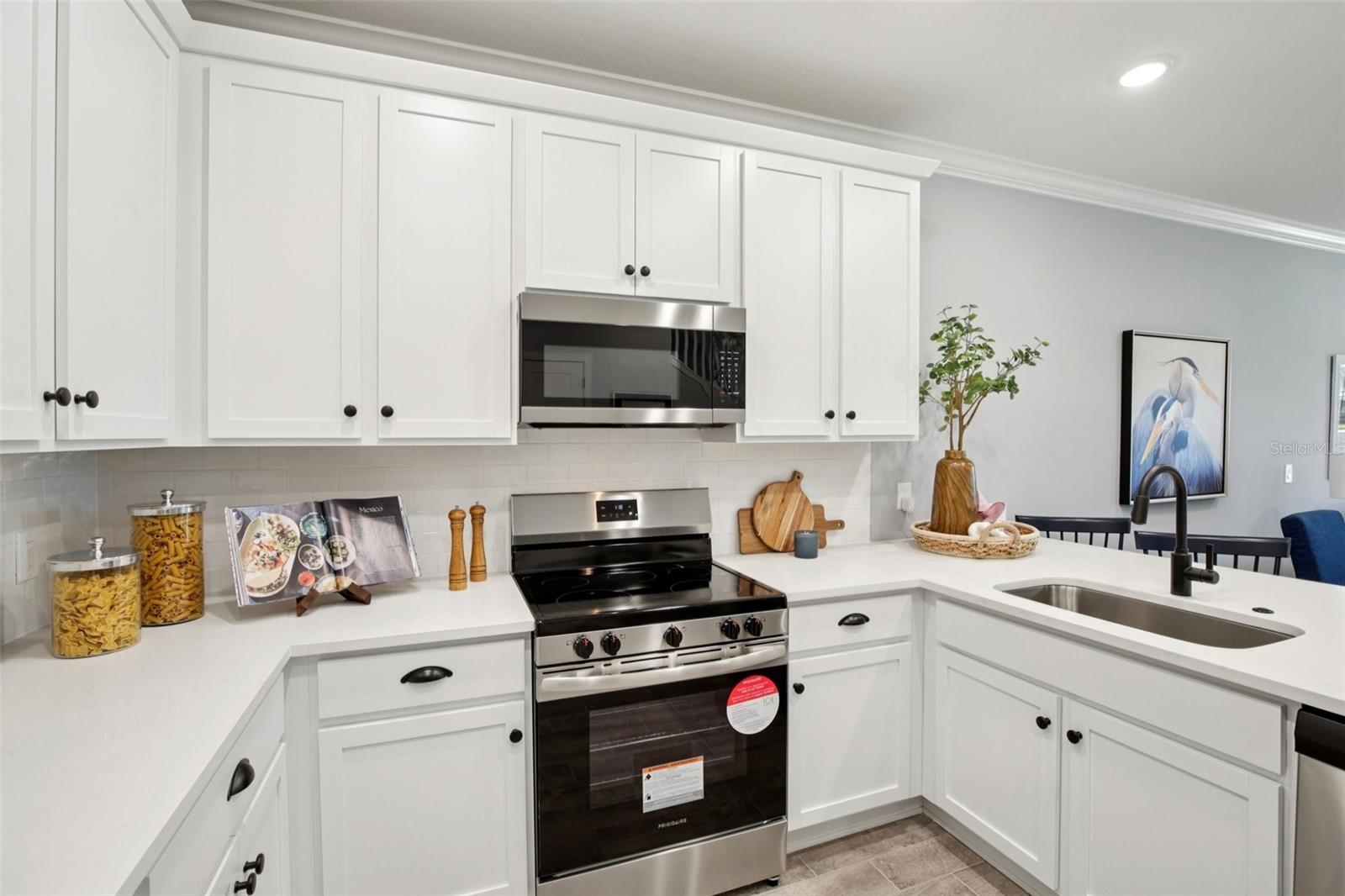 Image 9 of 22 For 15182 Dynasty Trail