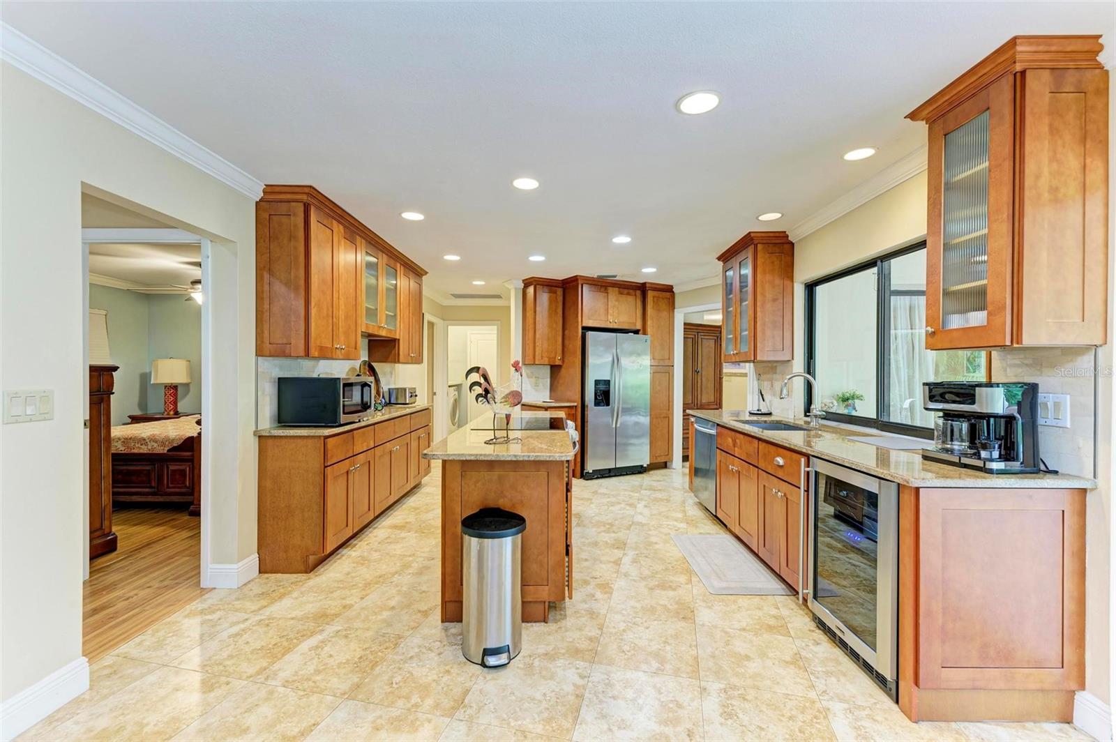 Image 13 of 49 For 221 Lookout Point Drive