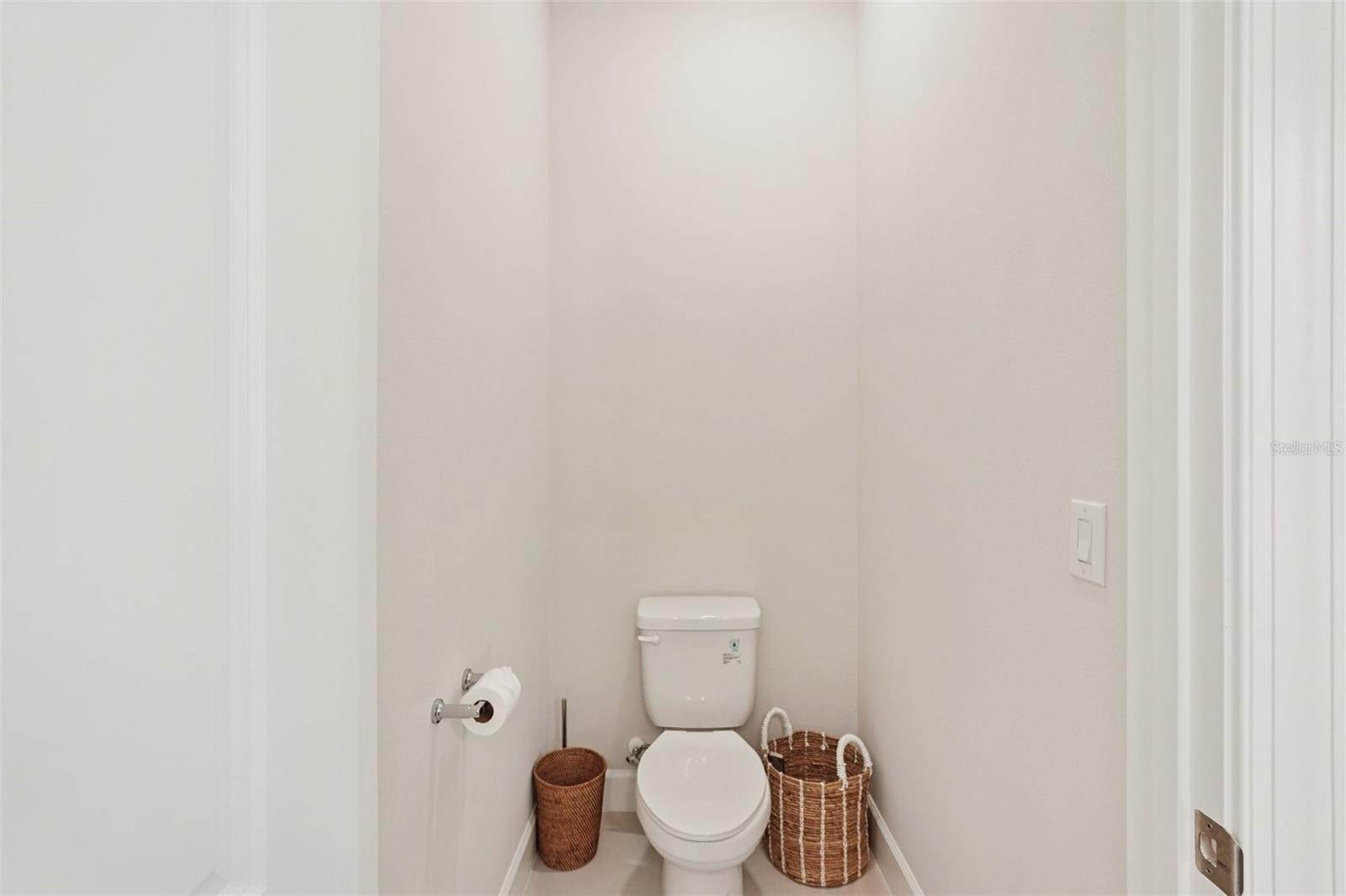 Image 30 of 78 For 16415 Isola Place