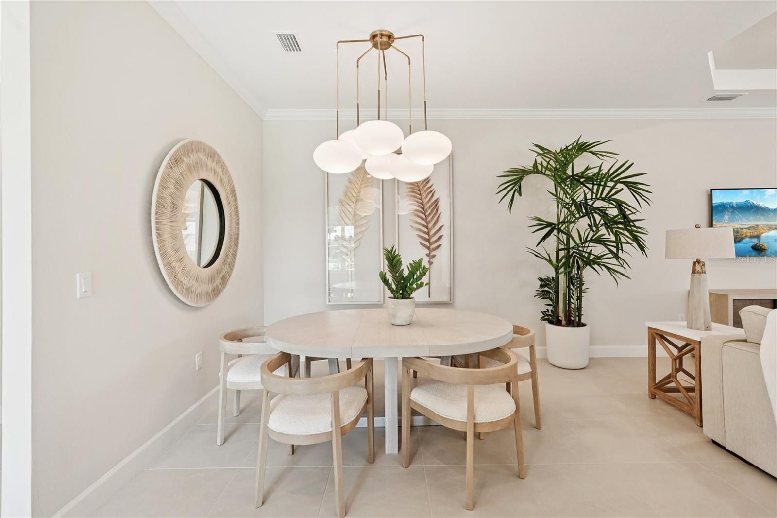 Image 9 of 78 For 16415 Isola Place