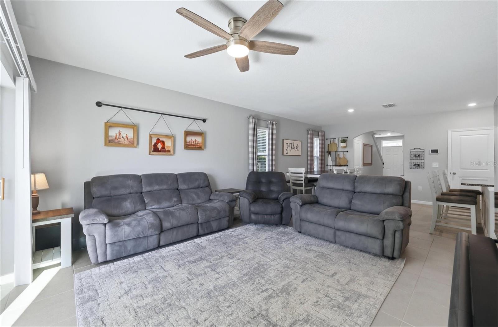 Image 10 of 47 For 4801 Silver Topaz Street