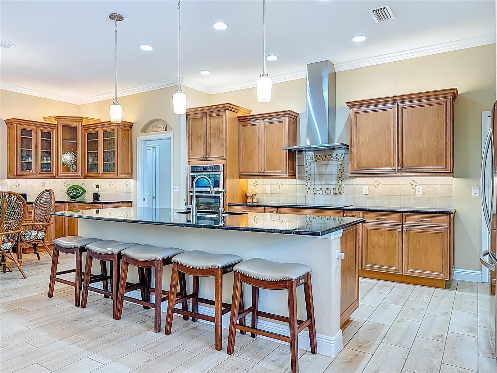 Image 23 of 95 For 15315 37th Court E