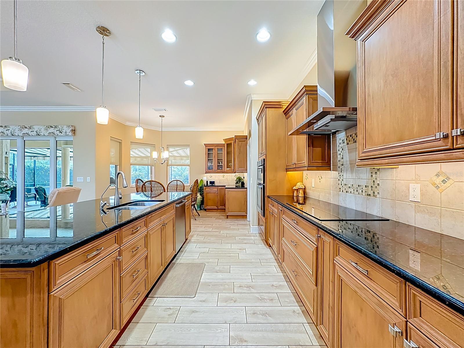 Image 24 of 95 For 15315 37th Court E